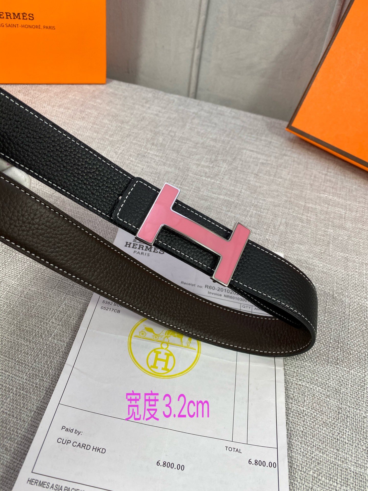 专柜同步Hermes爱马仕专柜同款3.2cm宽带身采用进口头层Togo牛皮boxer牛皮衬里配以珐琅精品