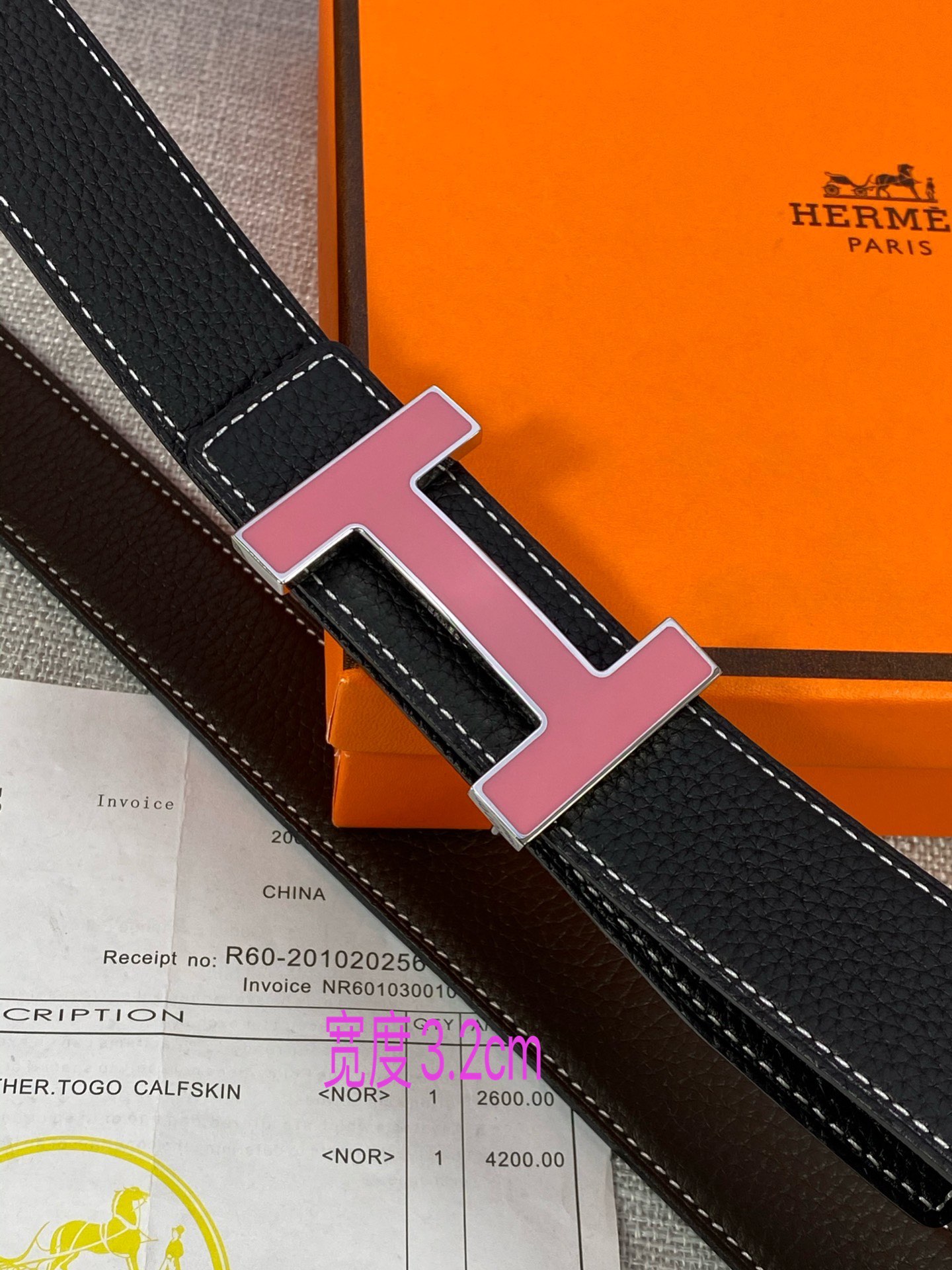 专柜同步Hermes爱马仕专柜同款3.2cm宽带身采用进口头层Togo牛皮boxer牛皮衬里配以珐琅精品