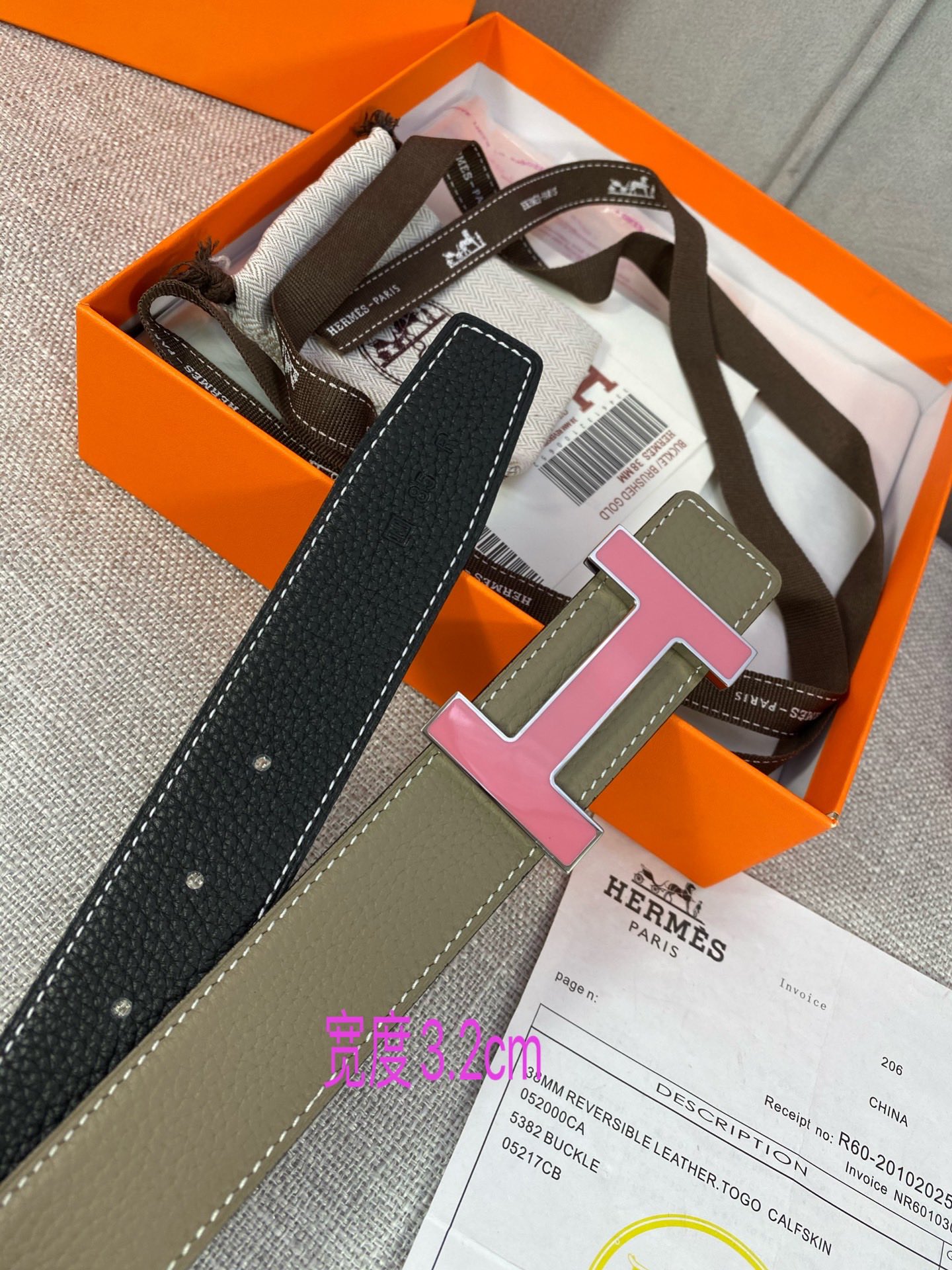 专柜同步Hermes爱马仕专柜同款3.2cm宽带身采用进口头层Togo牛皮boxer牛皮衬里配以珐琅精品