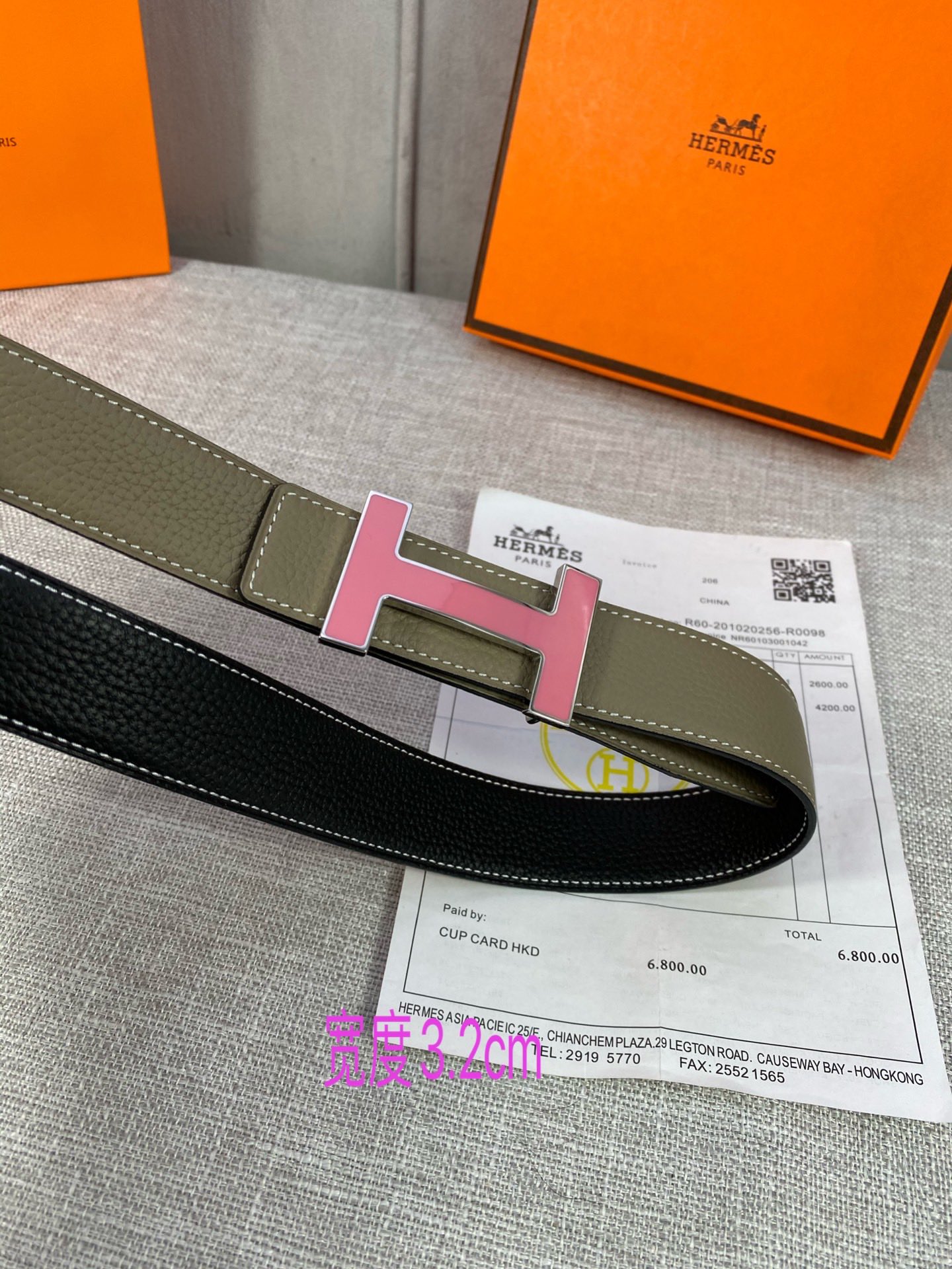 专柜同步Hermes爱马仕专柜同款3.2cm宽带身采用进口头层Togo牛皮boxer牛皮衬里配以珐琅精品