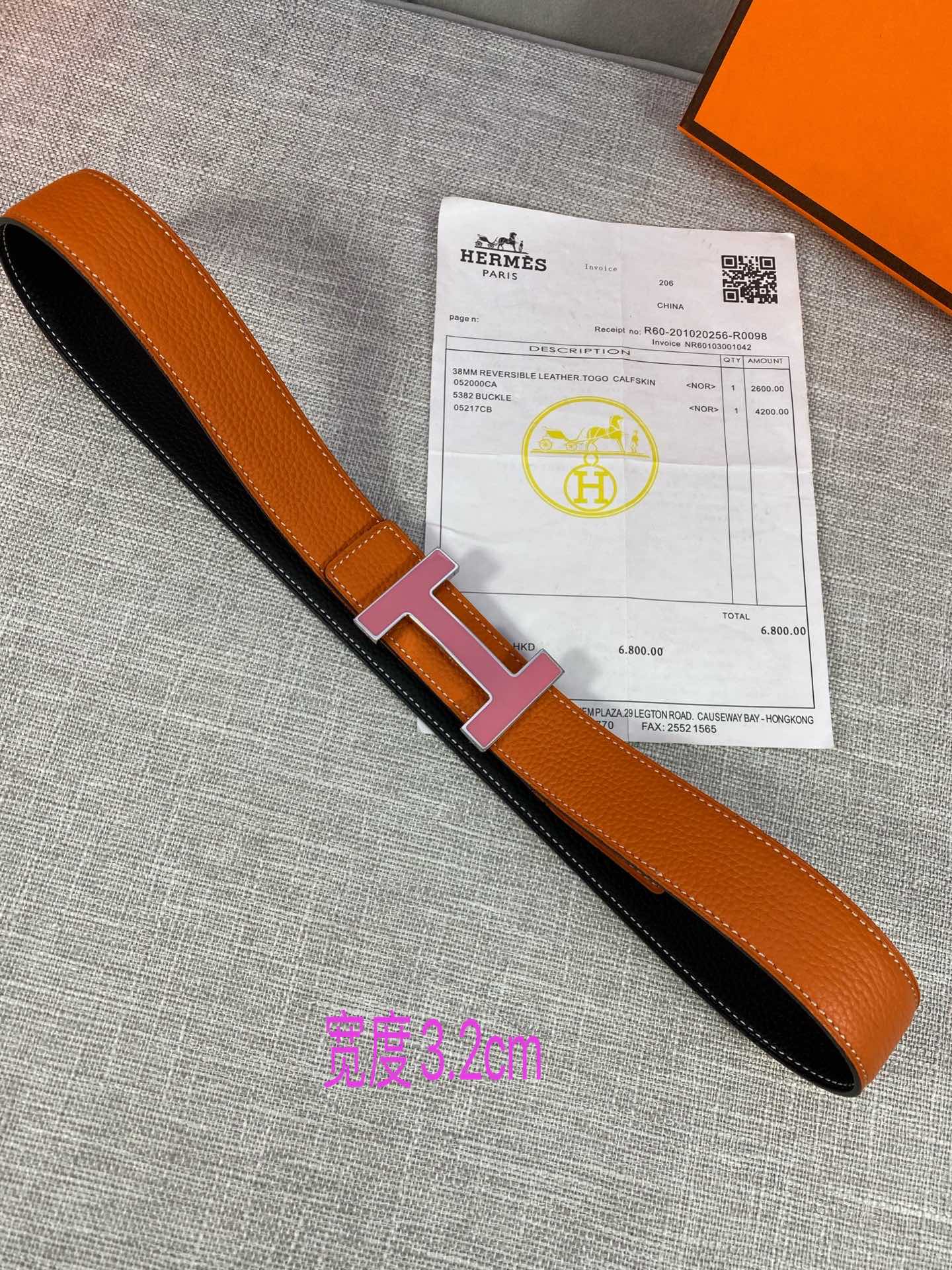 专柜同步Hermes爱马仕专柜同款3.2cm宽带身采用进口头层Togo牛皮boxer牛皮衬里配以珐琅精品