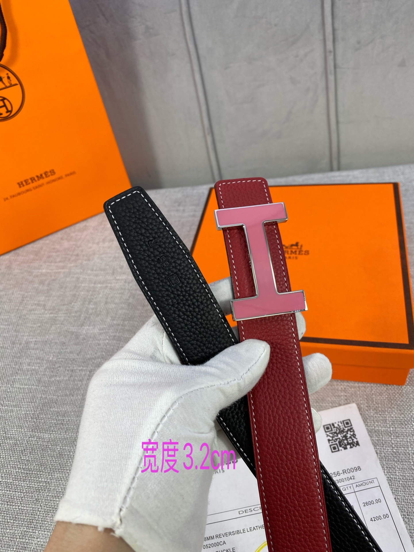 专柜同步Hermes爱马仕专柜同款3.2cm宽带身采用进口头层Togo牛皮boxer牛皮衬里配以珐琅精品
