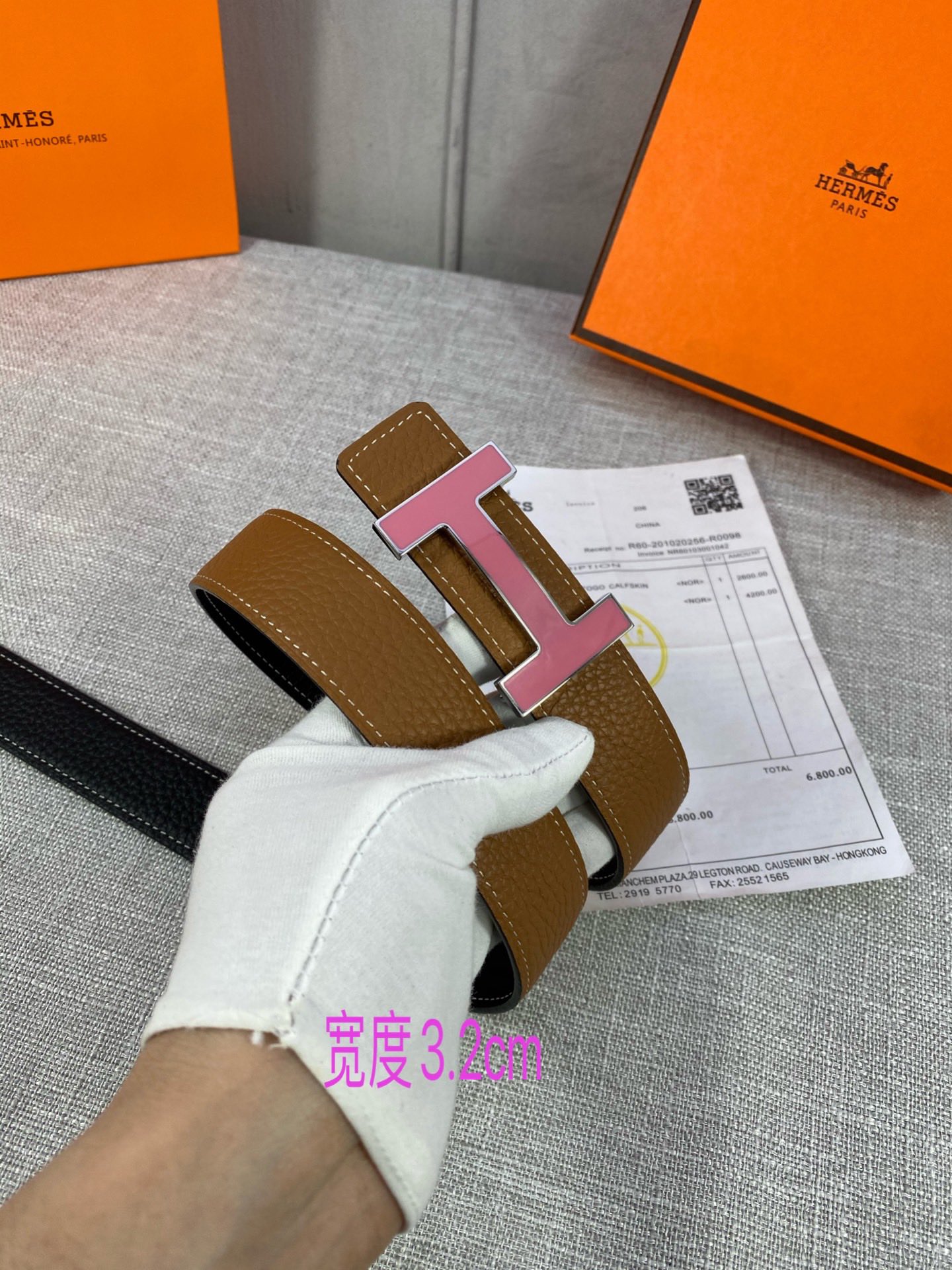 专柜同步Hermes爱马仕专柜同款3.2cm宽带身采用进口头层Togo牛皮boxer牛皮衬里配以珐琅精品
