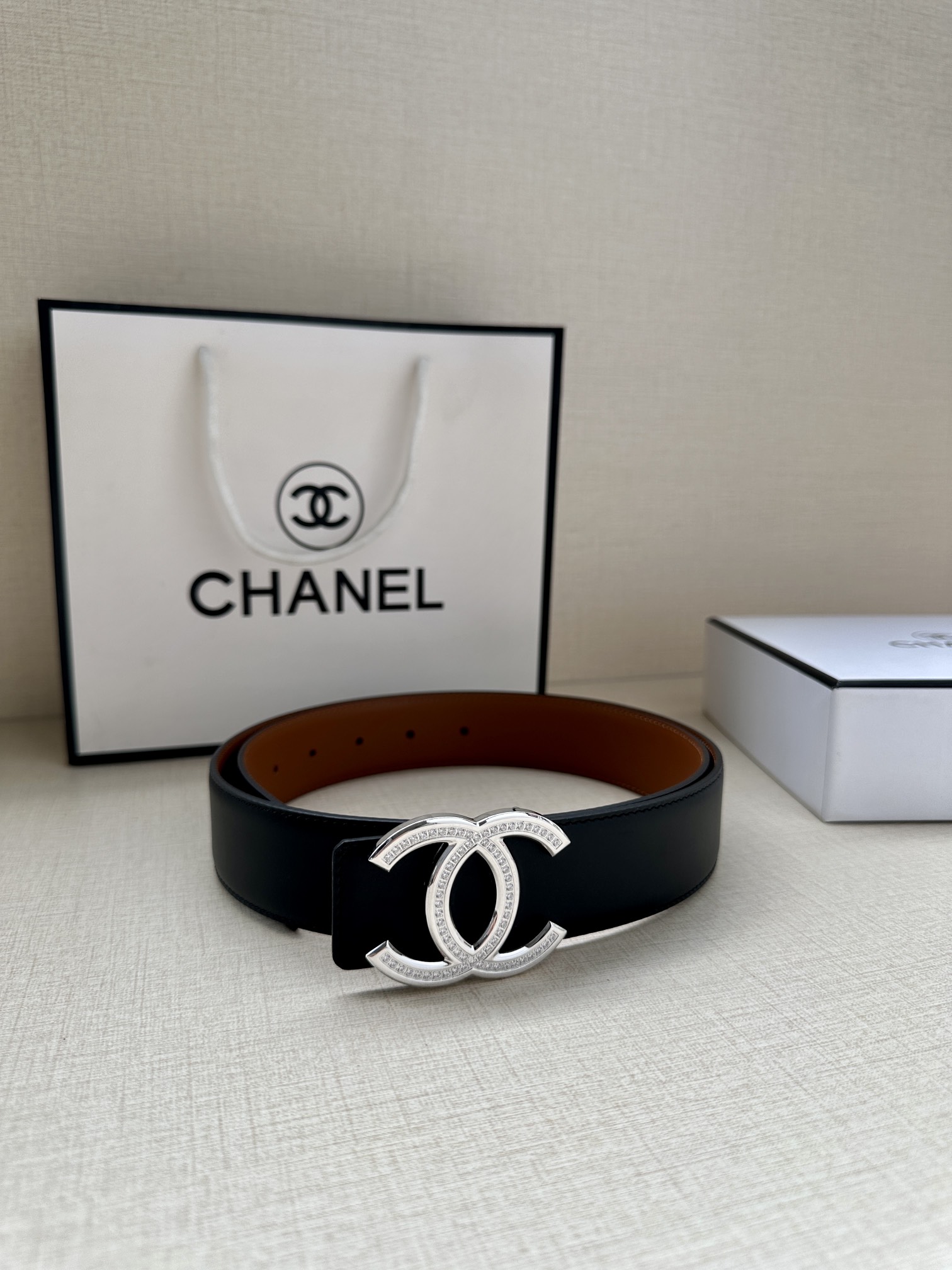 CHANEL香奈儿专柜专柜同款皮带正品开模复五金采用logo经典进口平纹意大利香味胎牛皮3.4女神必备款