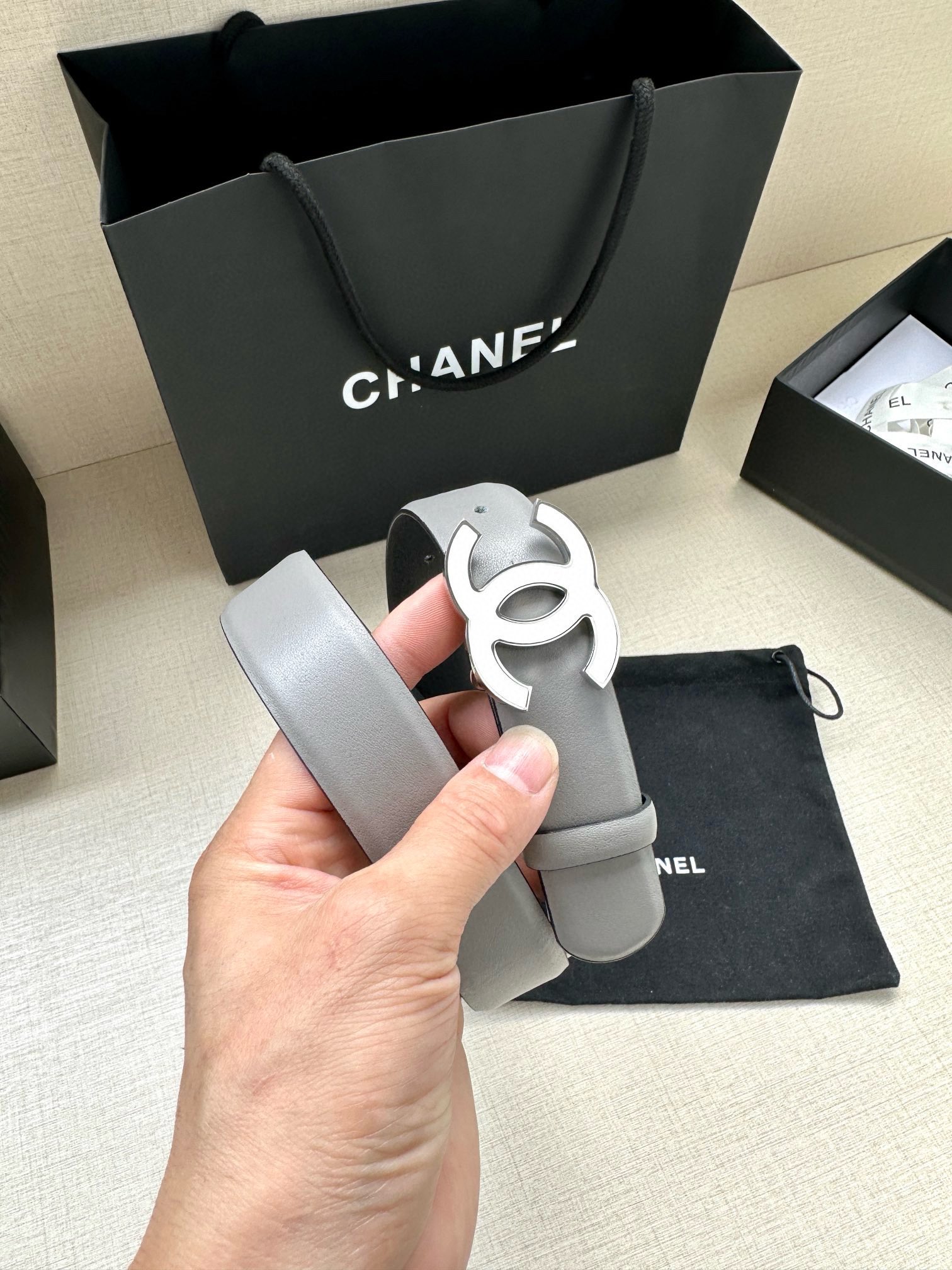 宽度3.0cmChanel香奈儿进口柔软小牛皮纹路清晰五金配件金银色/金属磨胶钢扣