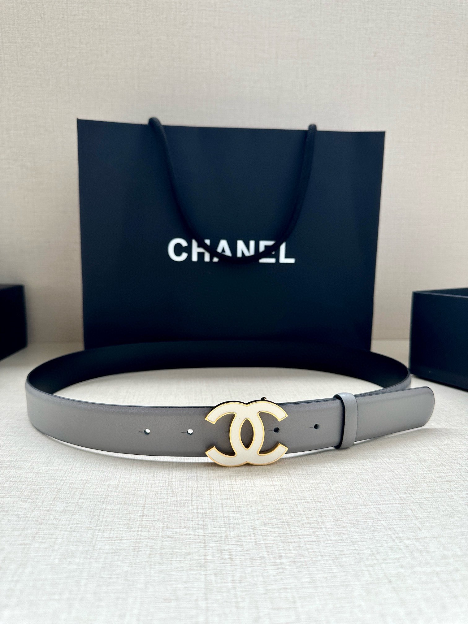 宽度3.0cmChanel香奈儿进口柔软小牛皮纹路清晰五金配件金银色/金属磨胶钢扣
