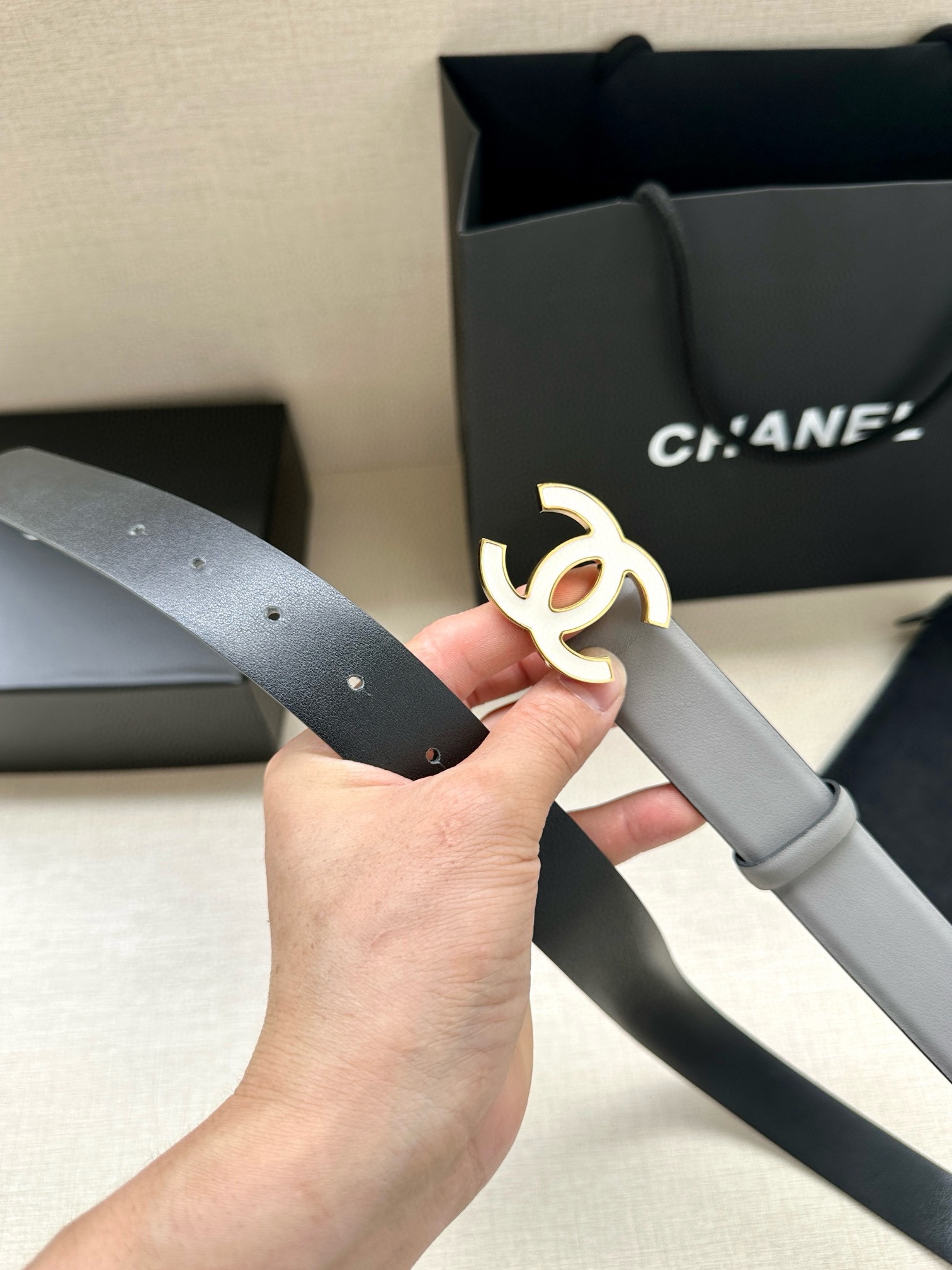 宽度3.0cmChanel香奈儿进口柔软小牛皮纹路清晰五金配件金银色/金属磨胶钢扣