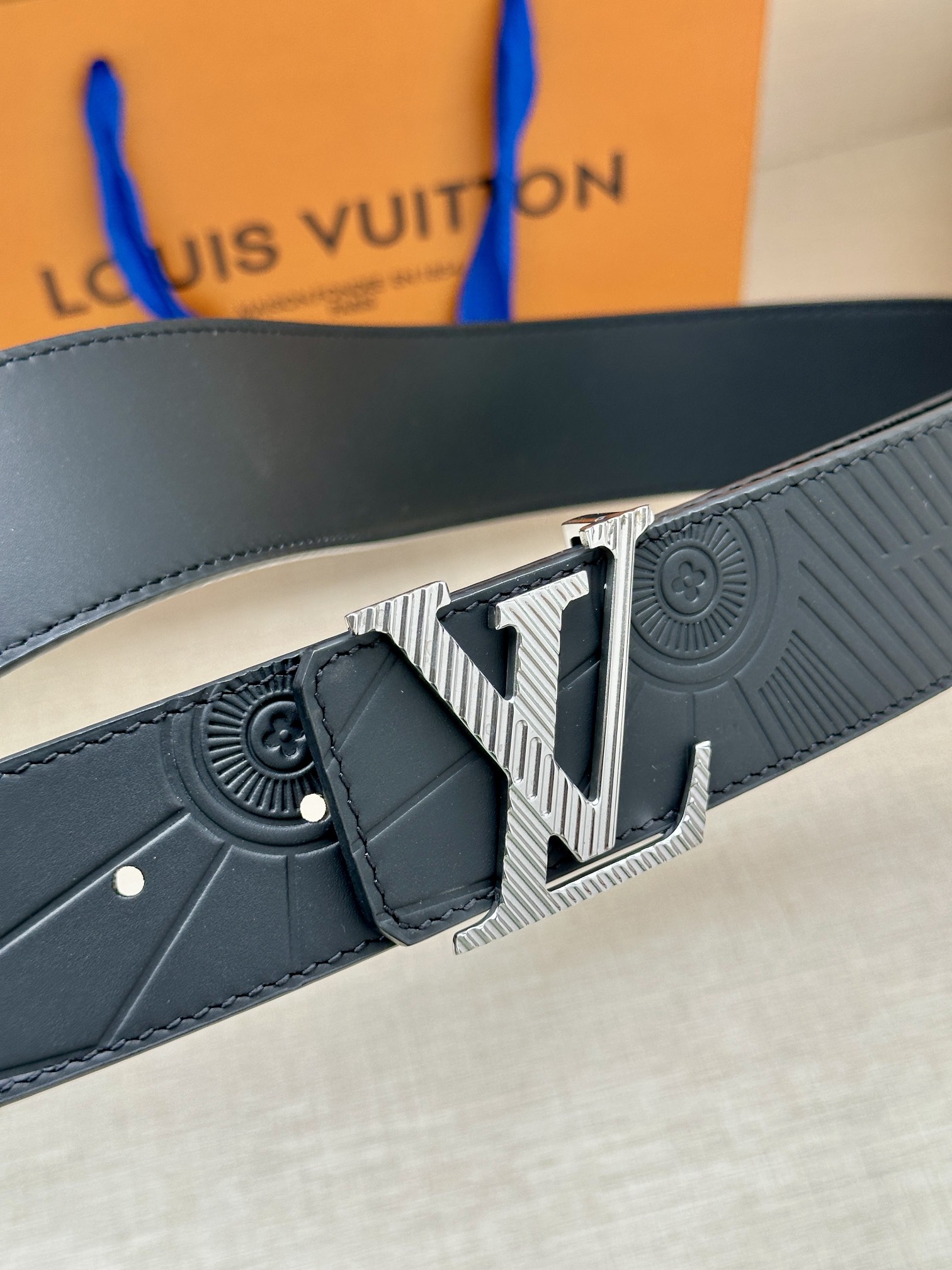 路易威登 Louis Vuitton 瑞士精工高定机械腕表手表 #083A9A72 2