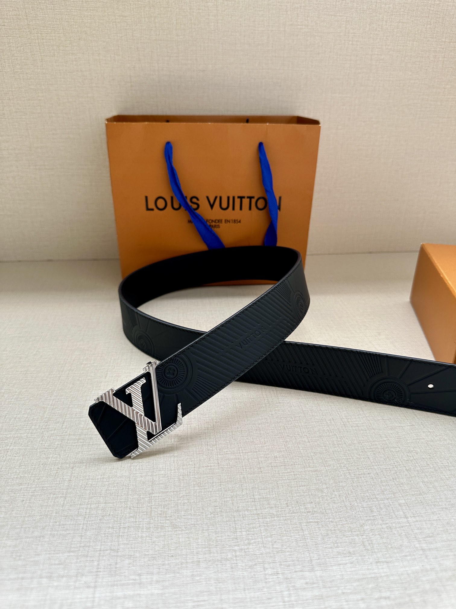 路易威登 Louis Vuitton 瑞士精工高定机械腕表手表 #083A9A72 4