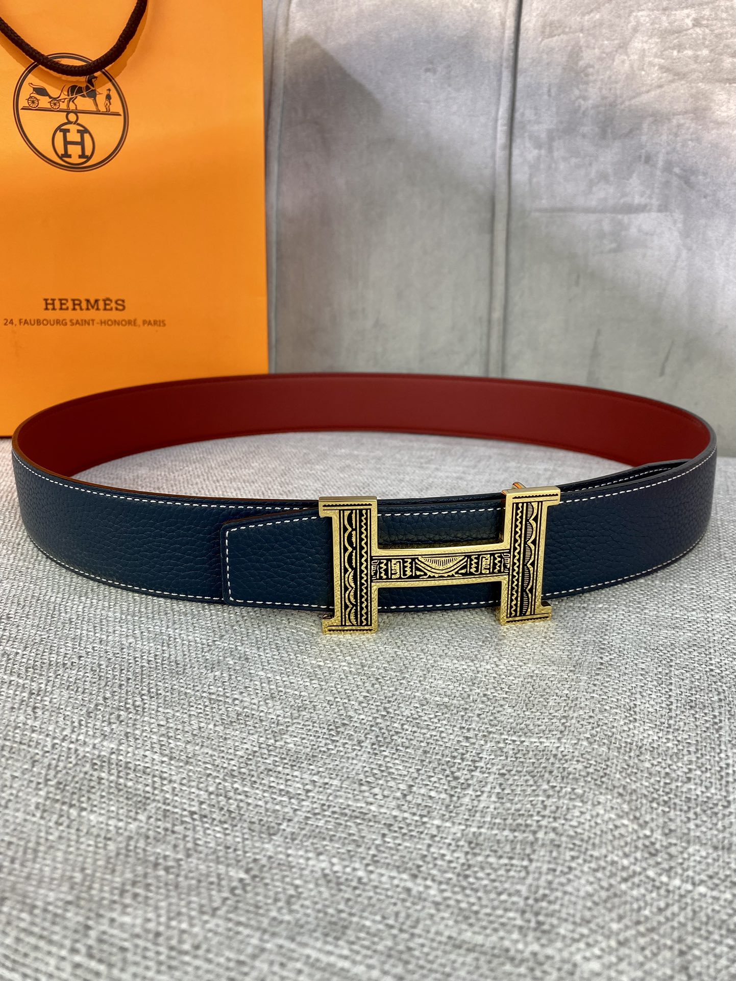 Hermes-HBELTBUCKLE&REVERSIBLELEATHERSTRAMM爱马仕专柜同步进口双