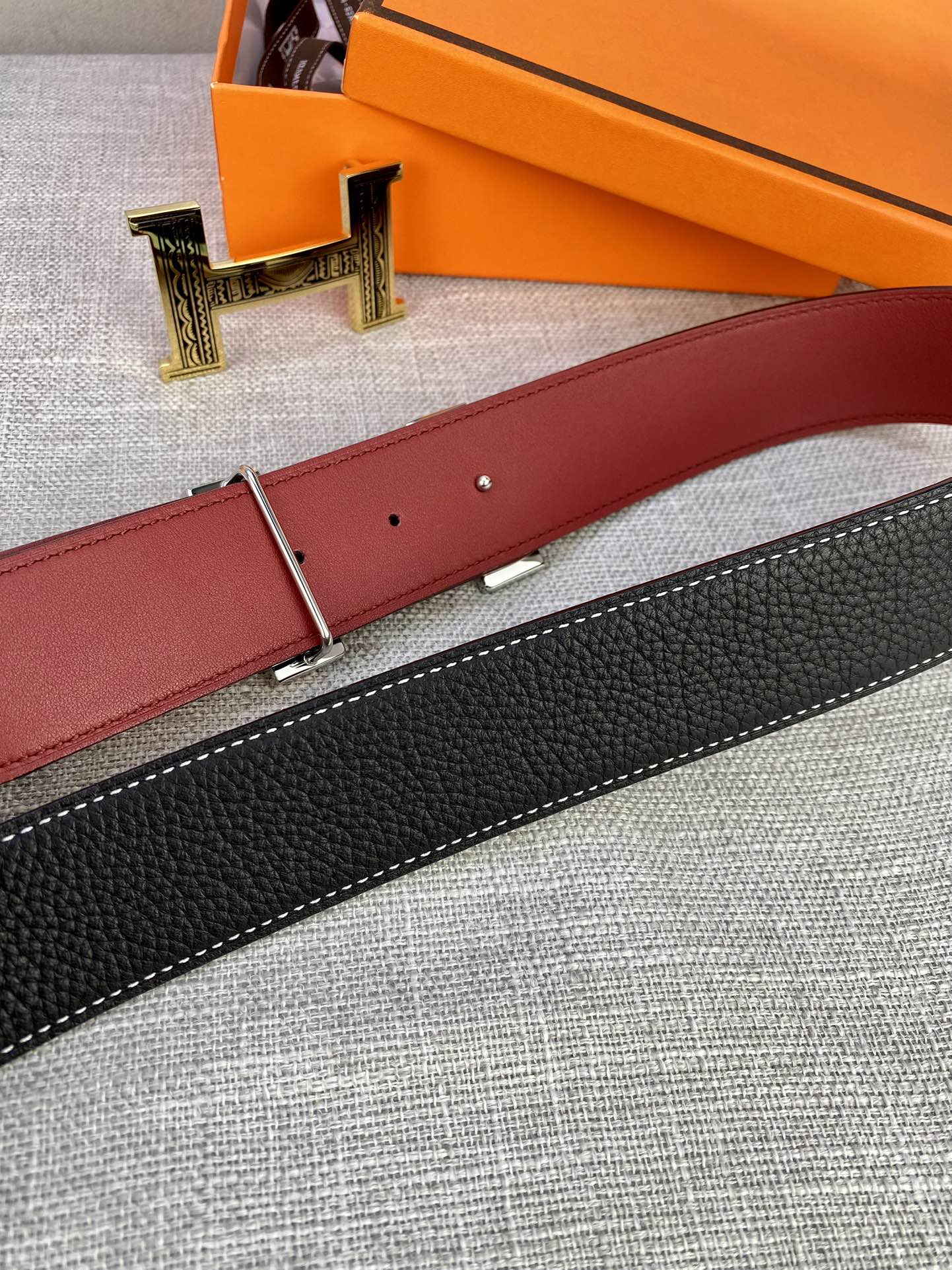 Hermes-HBELTBUCKLE&REVERSIBLELEATHERSTRAMM爱马仕专柜同步进口双