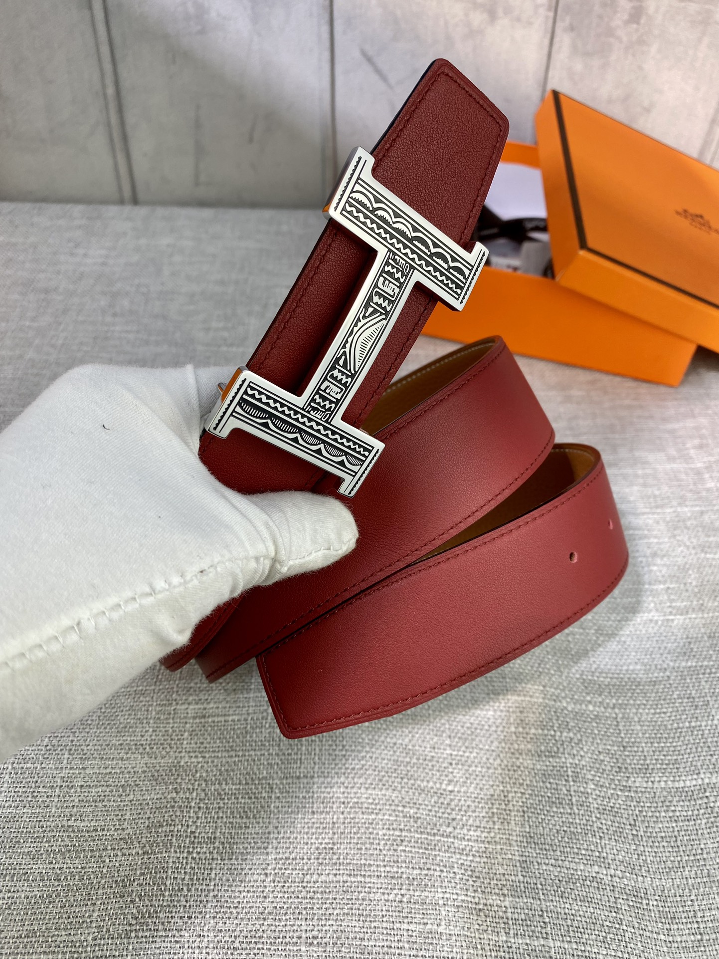 Hermes-HBELTBUCKLE&REVERSIBLELEATHERSTRAMM爱马仕专柜同步进口双