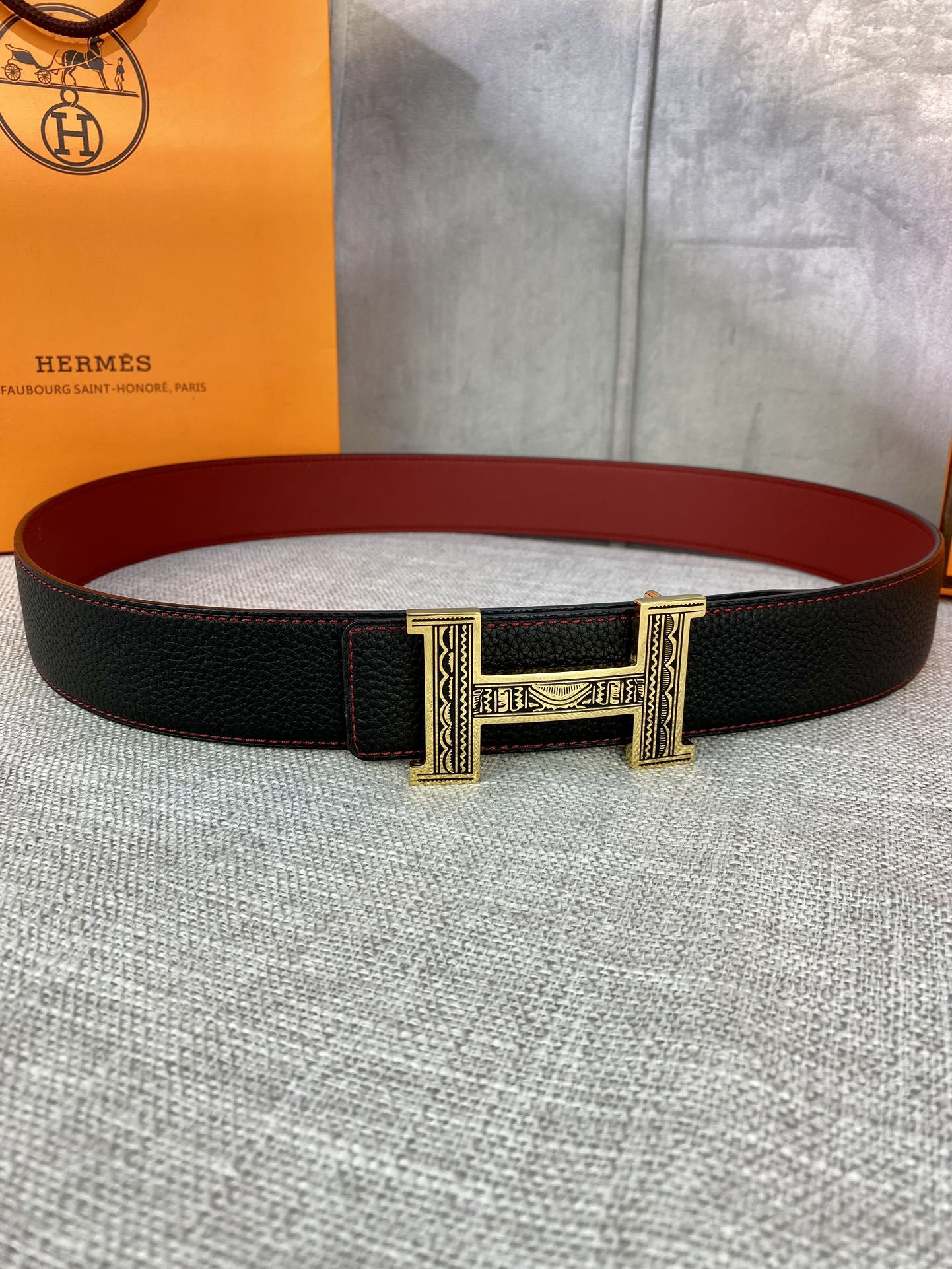 Hermes-HBELTBUCKLE&REVERSIBLELEATHERSTRAMM爱马仕专柜同步进口双