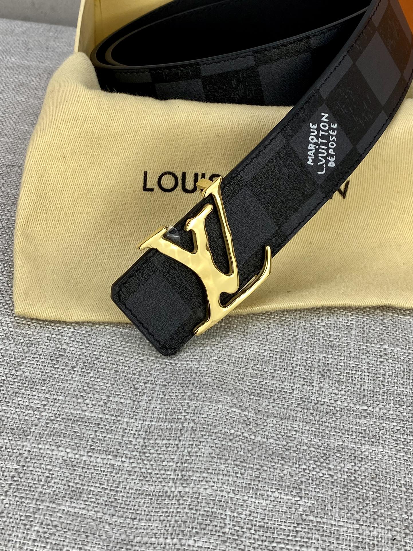 Louis Vuitton Haute Maroquinerie Luxury Leather Bag Handbag Ref 8