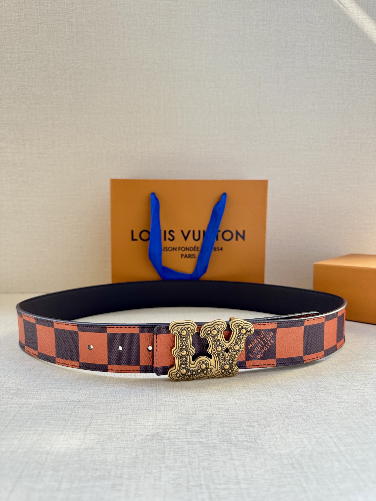 LV Style Leather Men's Belts Lookbook Reference image 1