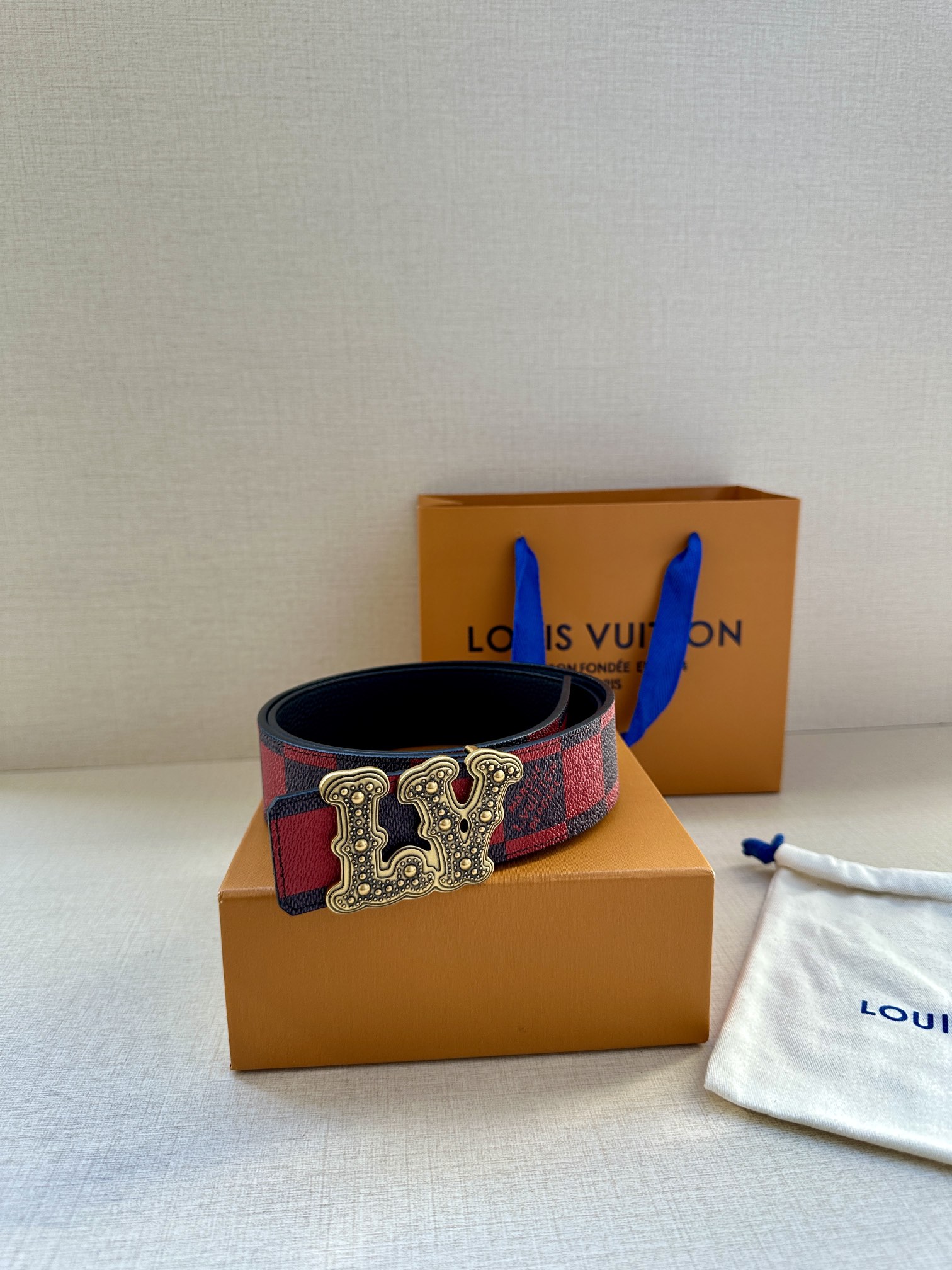 LV Style Leather Men's Belts Men's Belts Men's Belt detail image 5 from source 766552