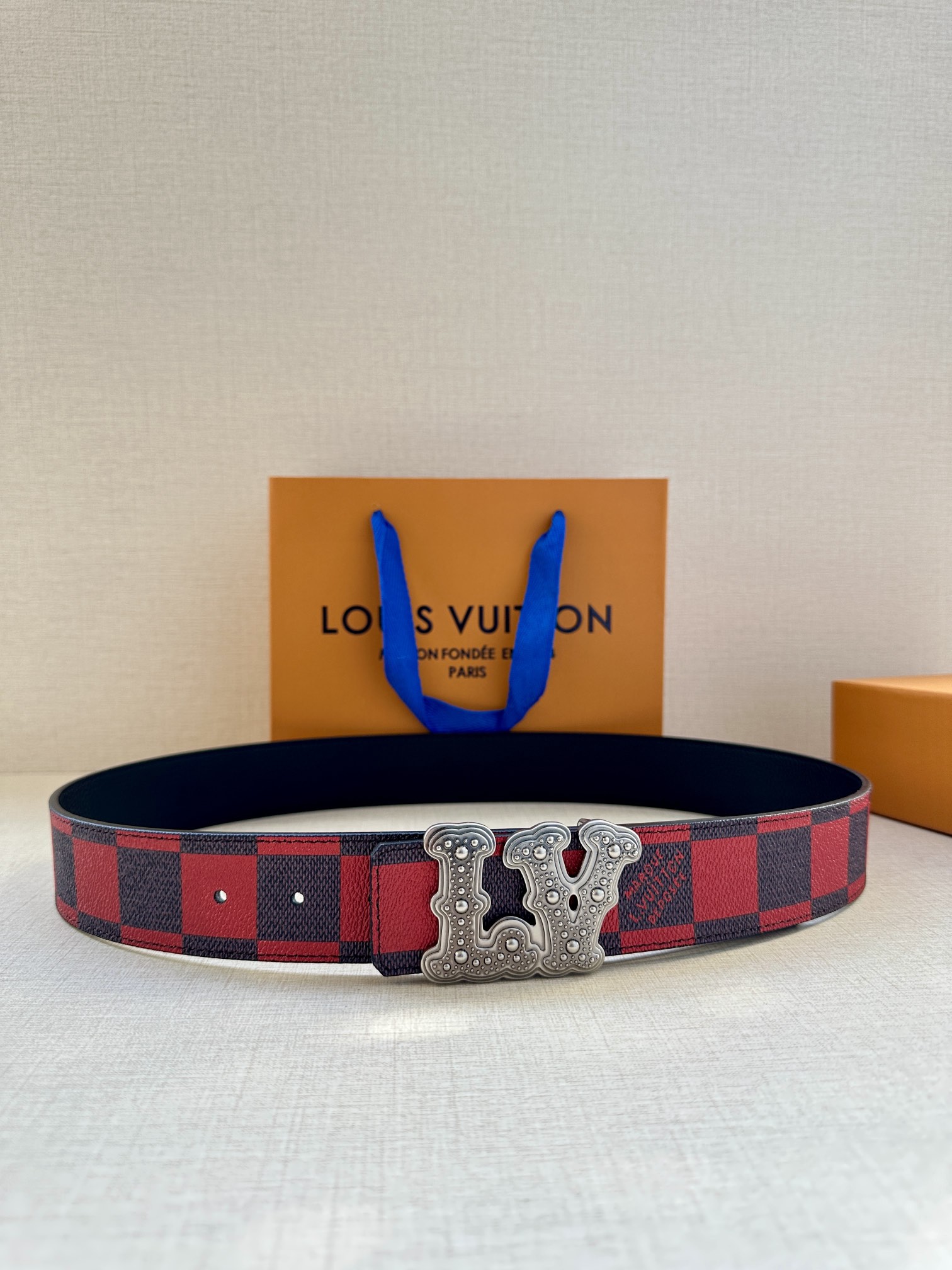 LV Style Leather Men's Belts Lookbook Reference image 1