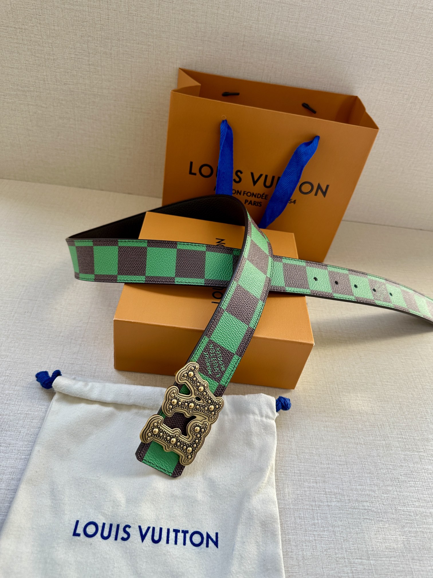 LV Style Leather Men's Belts Men's Belts Men's Belt detail image 6 from source 766554