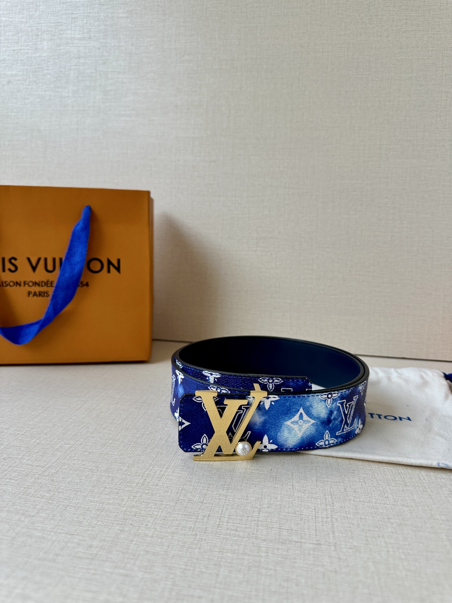 LV Initials MNG Bandana 双面腰带 Monogram Bandana 帆布