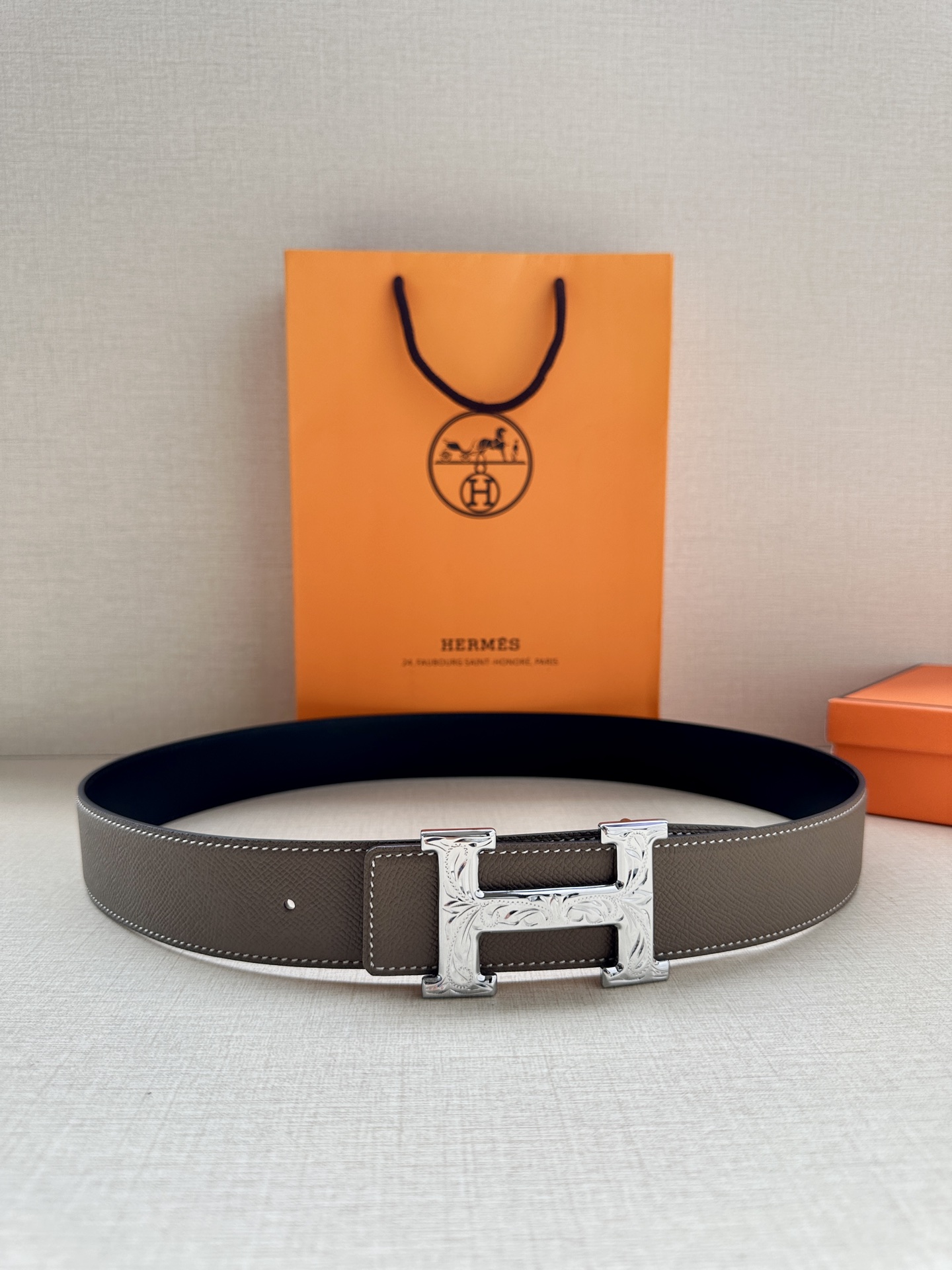 Dior Style Men's Belts Lookbook Reference image 1