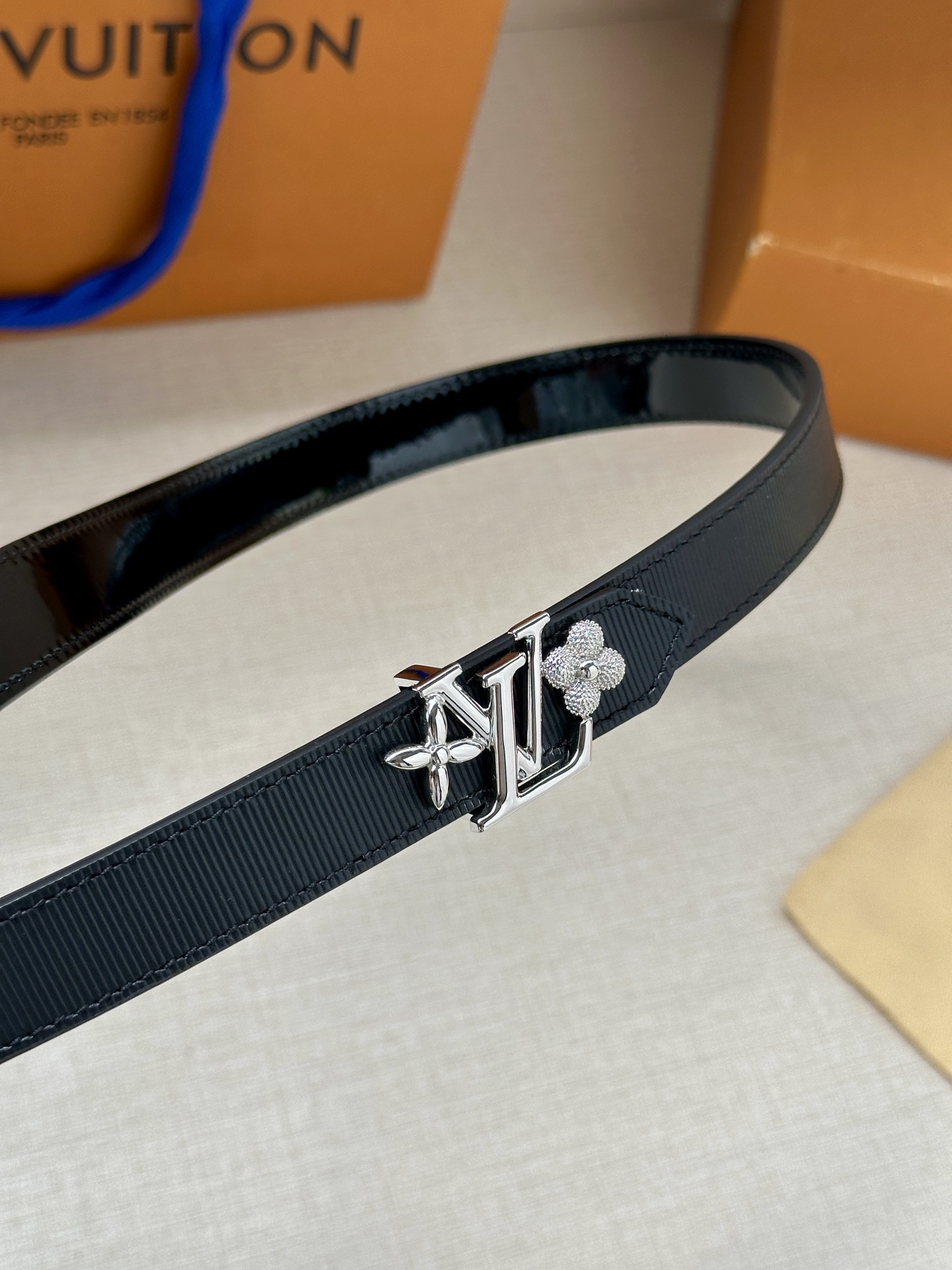 LV Style Leather Women's Belts Lookbook Reference image 2