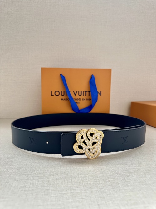 Louis Vuitton Dynasty 4.0 Belt: Refined Leather with Sparkling Buckle 1 Louis Vuitton Dynasty 4.0 Belt: Refined Leather with Sparkling Buckle