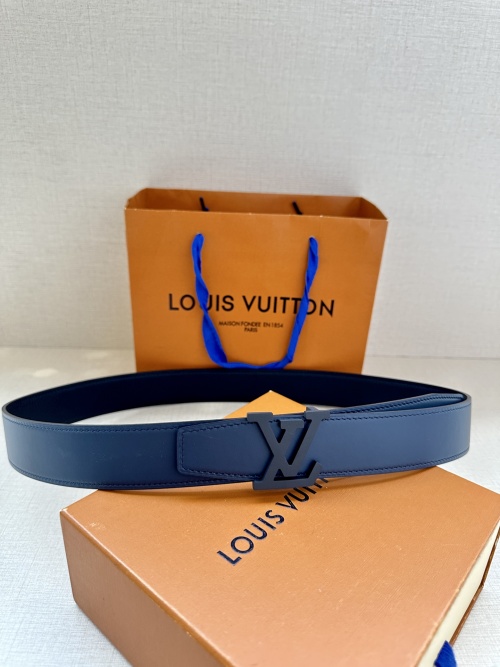 Louis Vuitton Heritage Reversible Belt, 3.4 cm - Elegant & Versatile