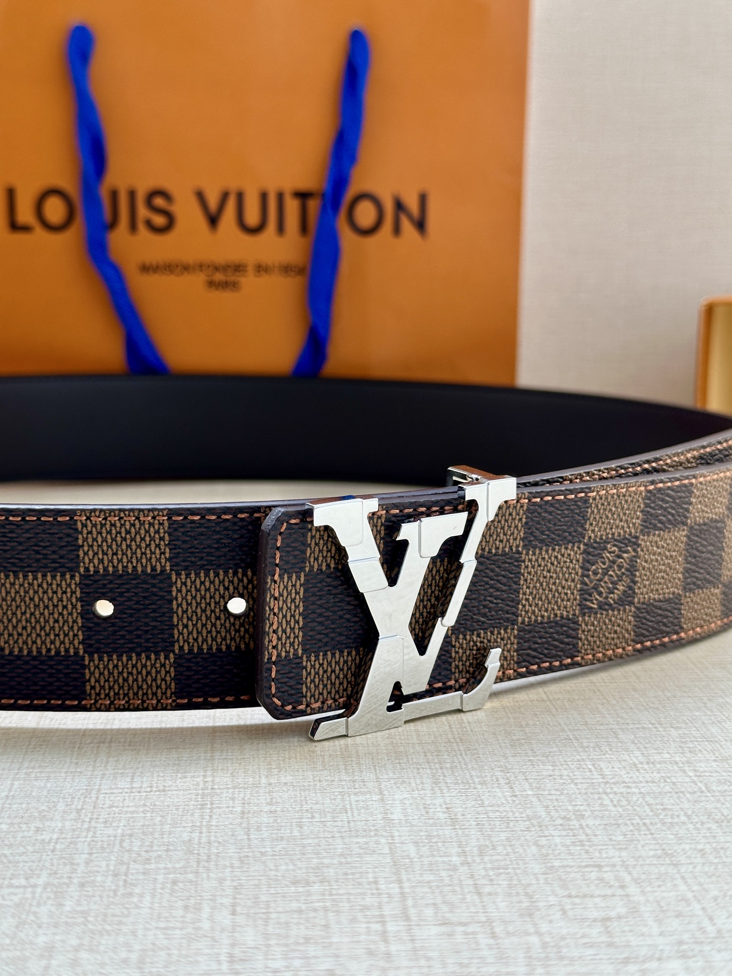 Louis Vuitton 4.0 Pixel Reversible Belt, Monogram Canvas & Leather, Gold Buckle 5 i1749529516320 6629 0 3