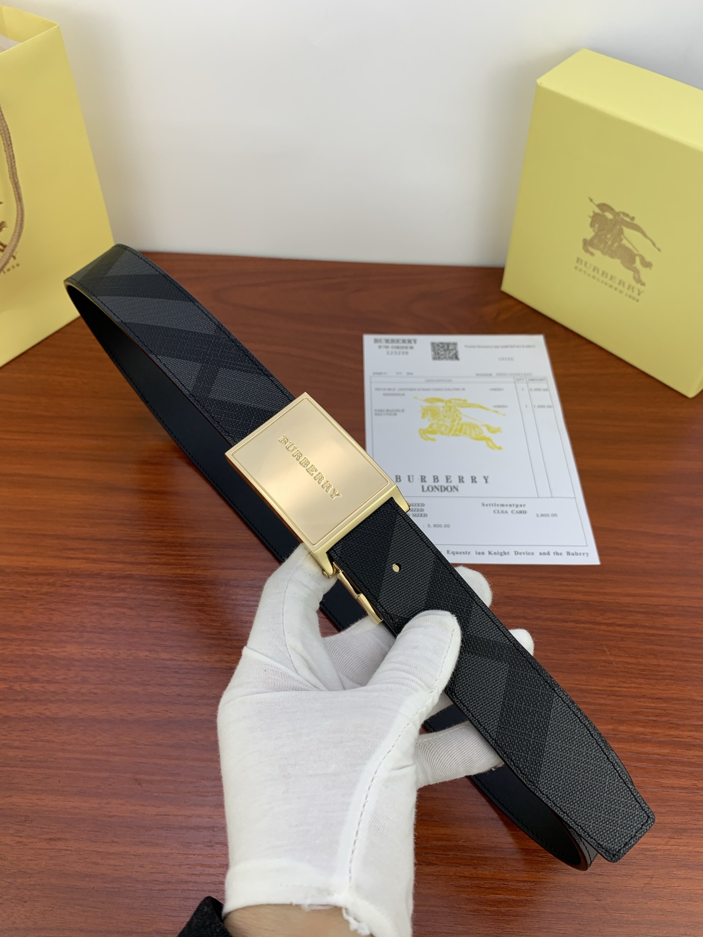 Original Quality Placards and Graft Belts for Burberry Recreation: 3.5 cm Width. - 图片 1