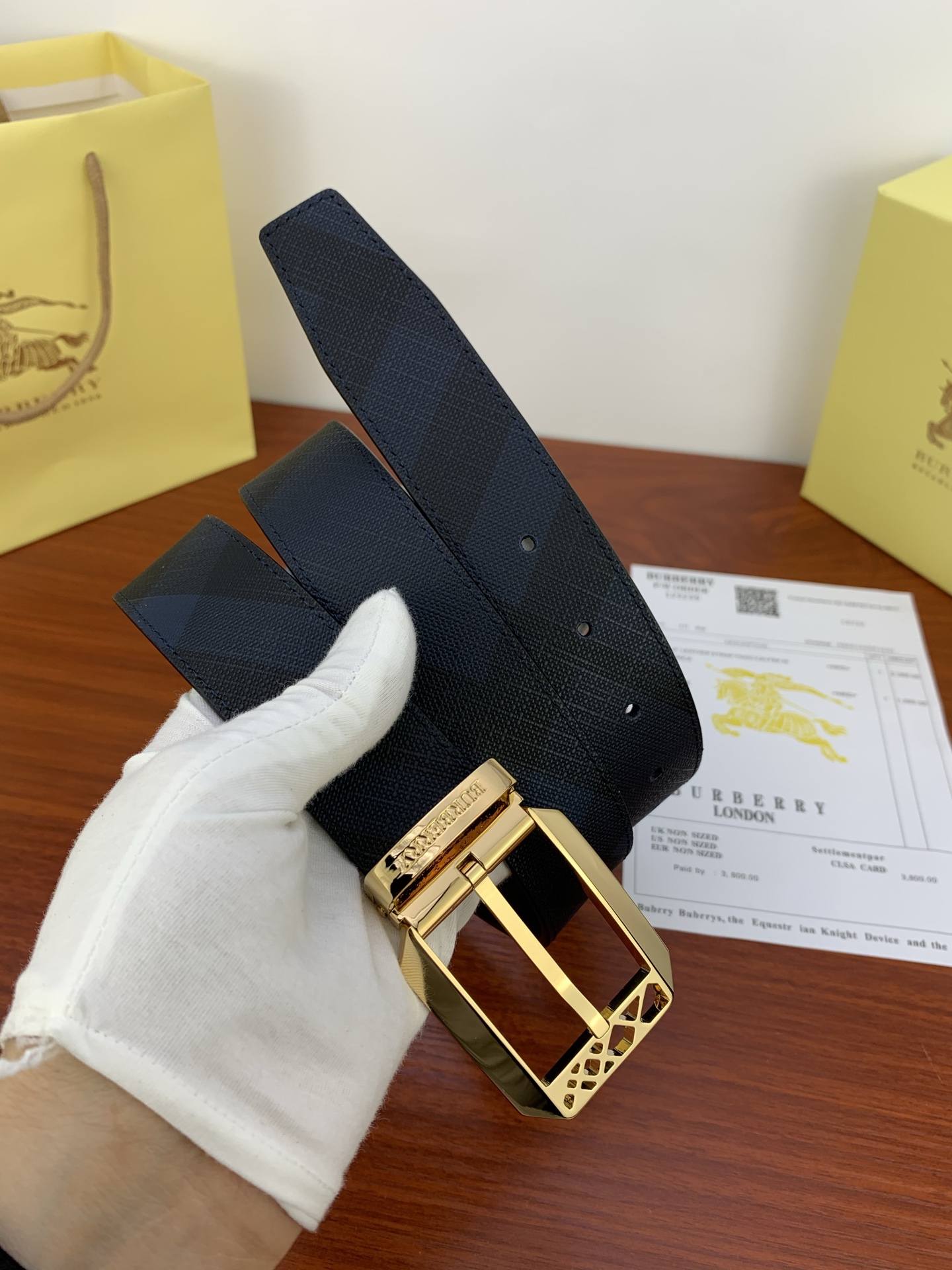 Original Quality Placards and Burberry Bobory Belts, 3.5 cm Width: Purchase Details - 图片 5