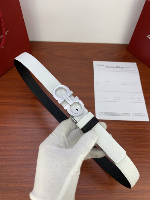 Ferragamo Women's Gancini Leather Belt, 2.5cm - Stylish & Adjustable 1 Ferragamo Women's Gancini Leather Belt, 2.5cm - Stylish & Adjustable