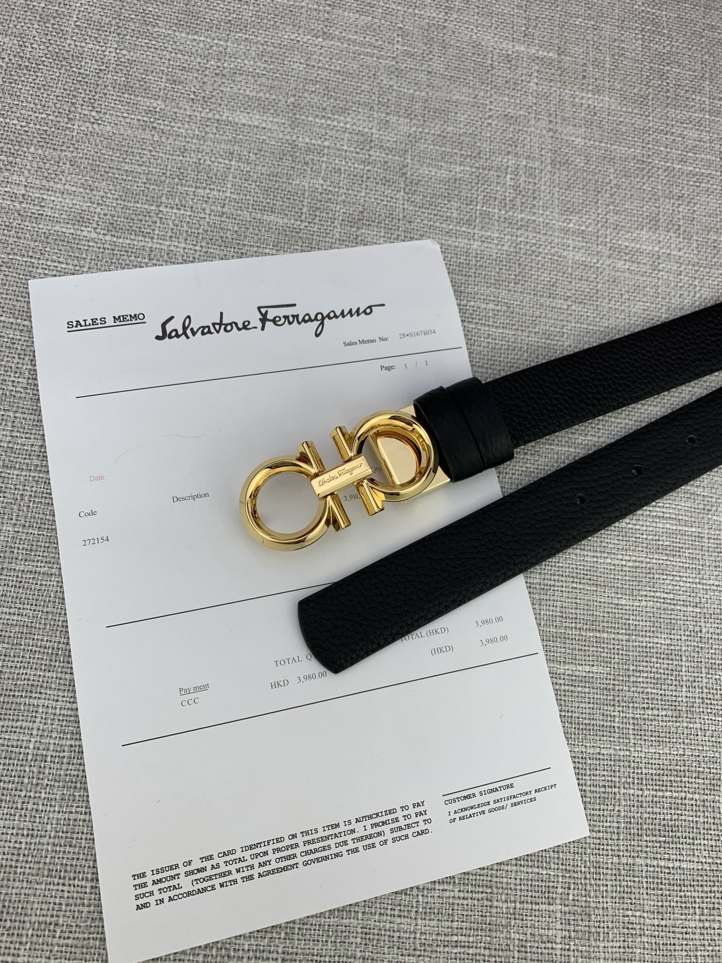 “Salvatore Ferragamo Cattle Leather Belt with Gancini Logo – Perfect Fit and Style” - 图片 7