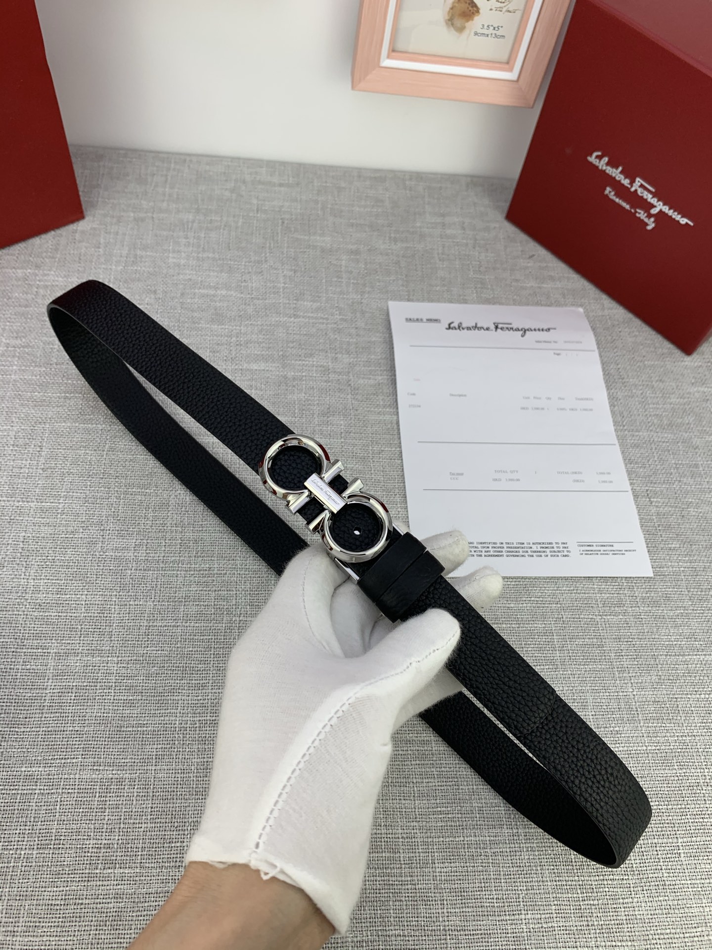 “Salvatore Ferragamo Cattle Leather Belt with Gancini Logo – Perfect Fit and Style”