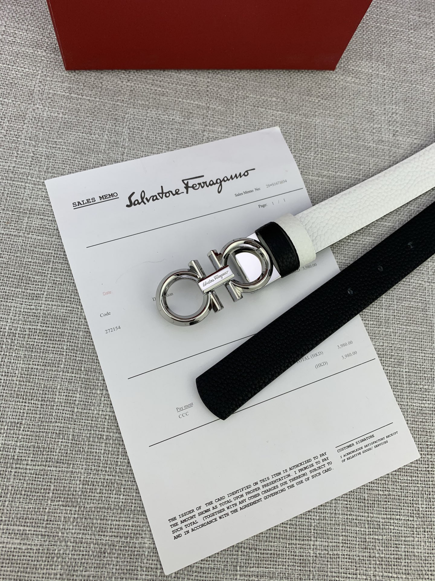 Review: Salvatore Ferragamo Cattle Leather Belt with Gancini Logo, Adjustable Fit - 图片 6