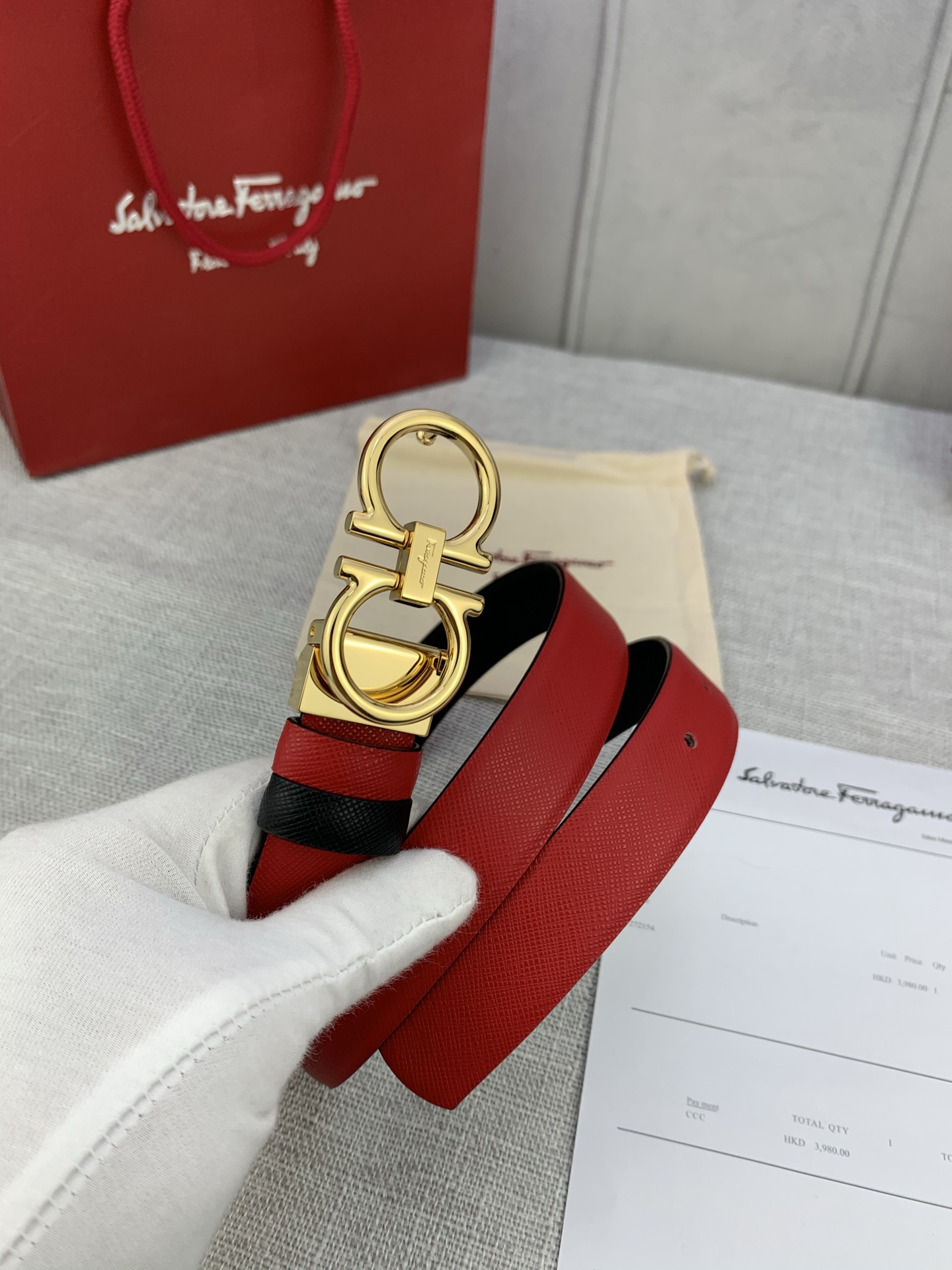 Real Grade Female Ferragamo Belt: Adjustable and Stylish with Gancini Logo - 图片 5