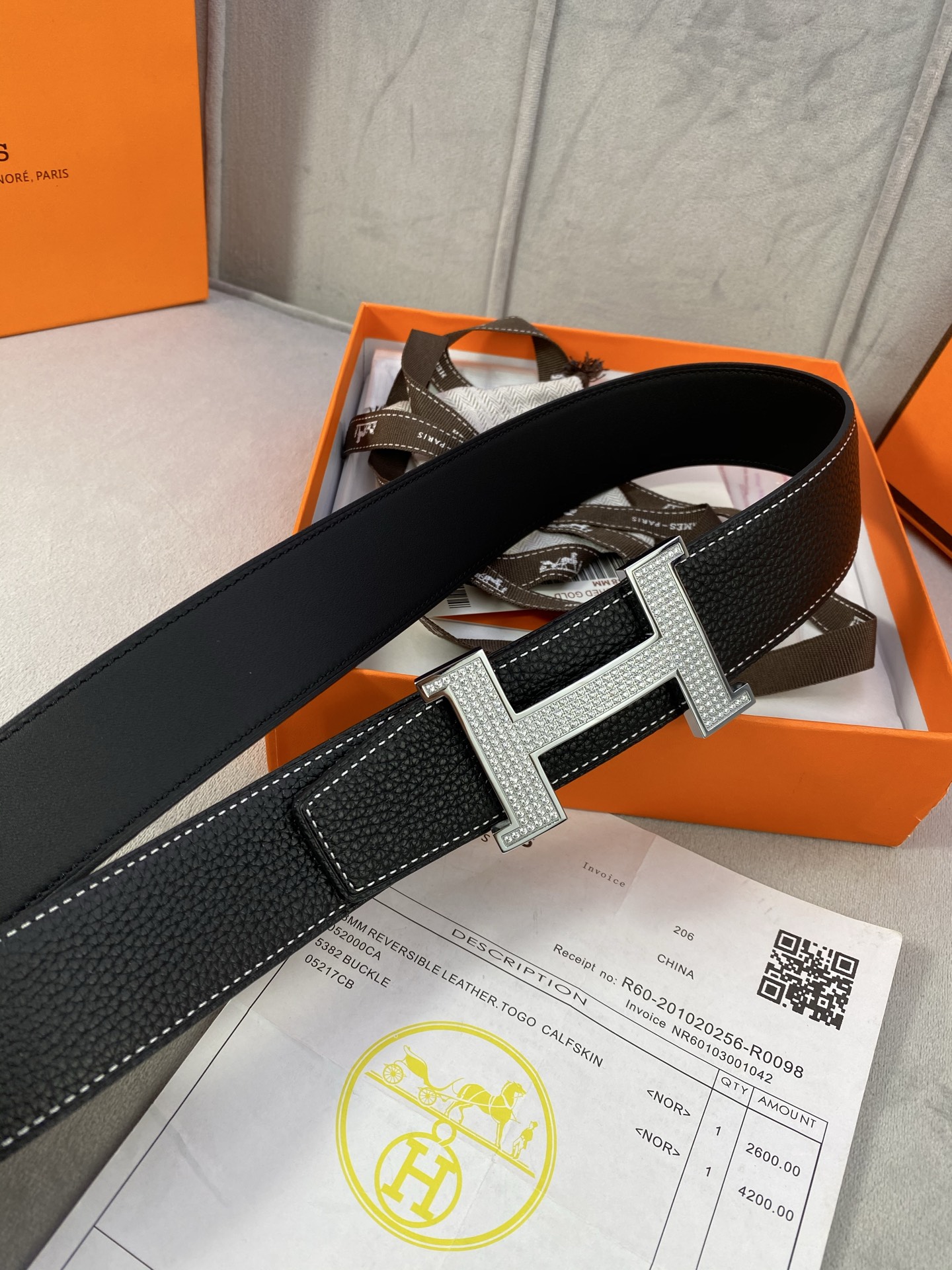 专柜同步 宽:3.8 爱马仕 Hermes 男士腰带 带身采用进口小牛皮