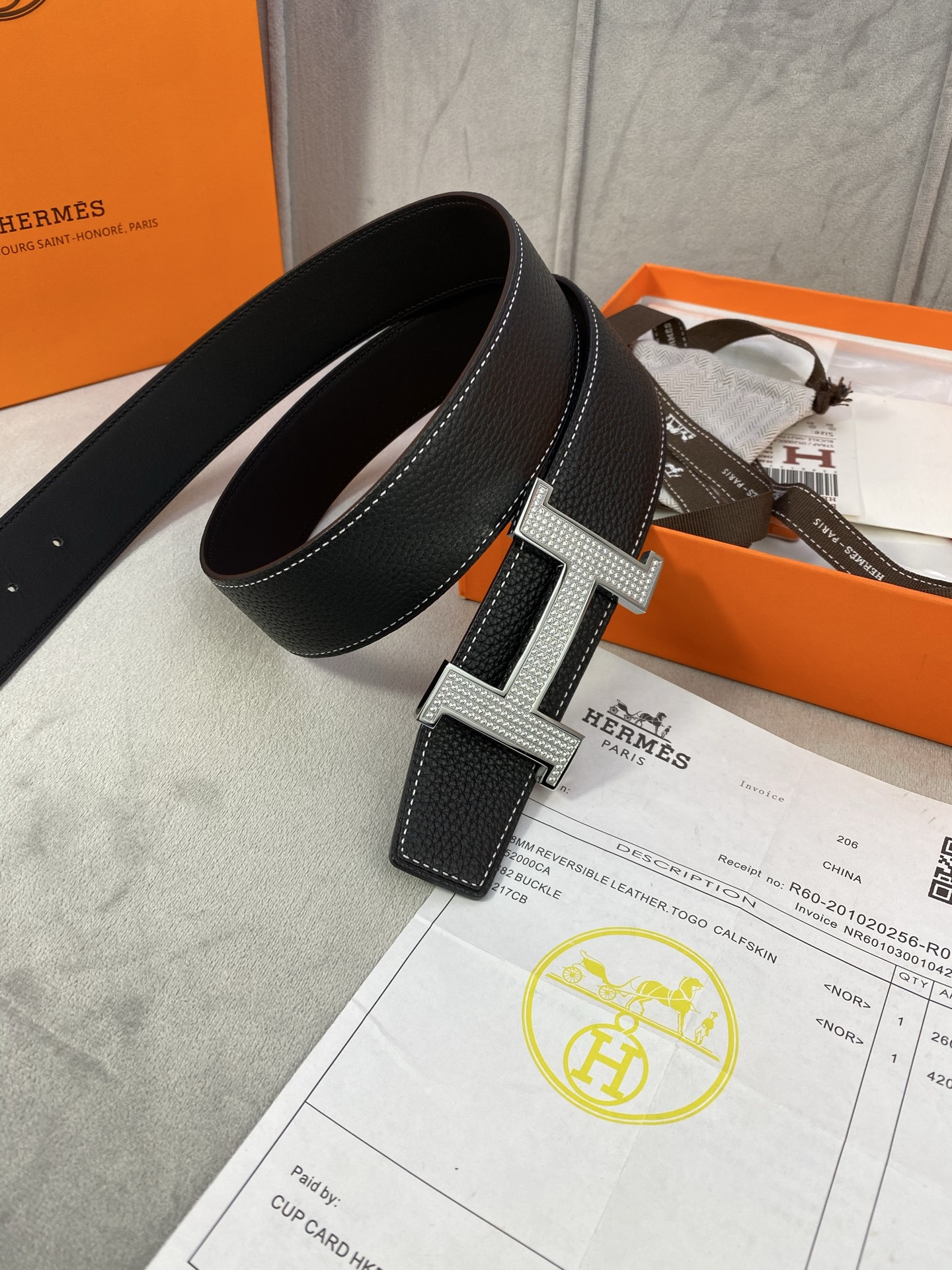 专柜同步 宽:3.8 爱马仕 Hermes 男士腰带 带身采用进口小牛皮