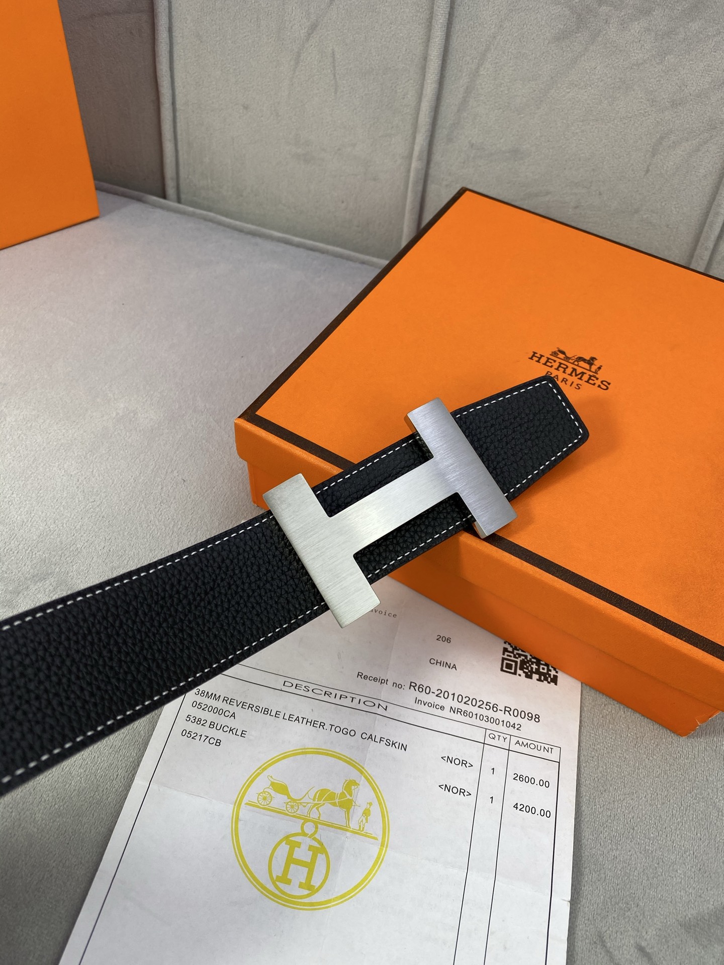  专柜同步 Hermes 爱马仕，专柜同款，3.8cm宽，带身采用进口头层Togo牛皮，boxer牛皮衬