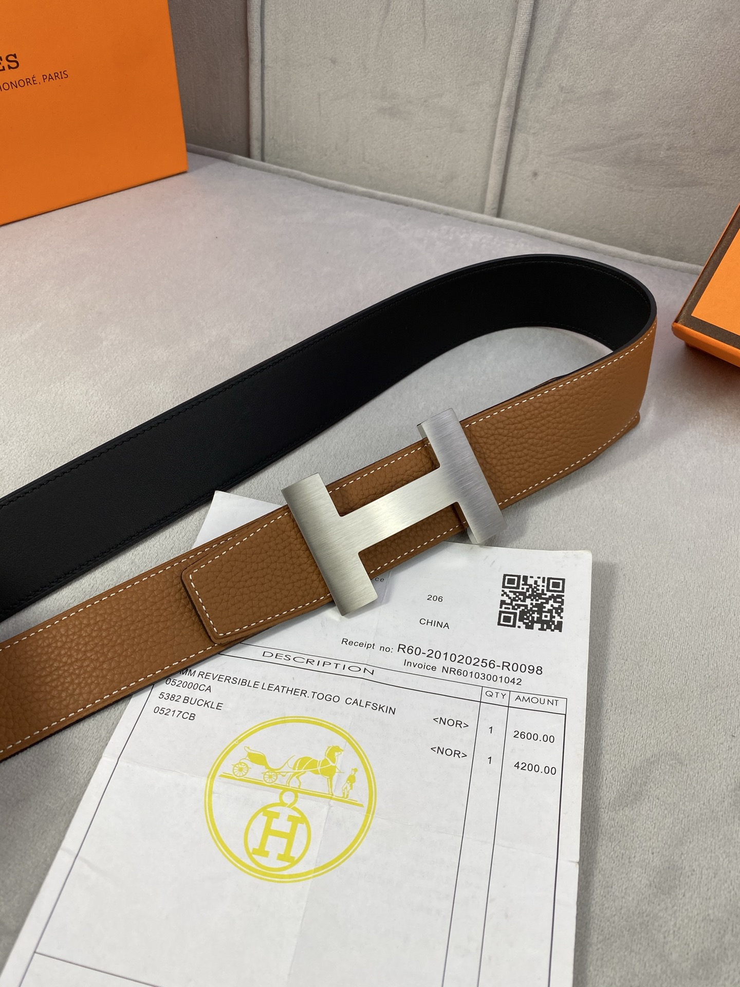  专柜同步 Hermes 爱马仕，专柜同款，3.8cm宽，带身采用进口头层Togo牛皮，boxer牛皮衬