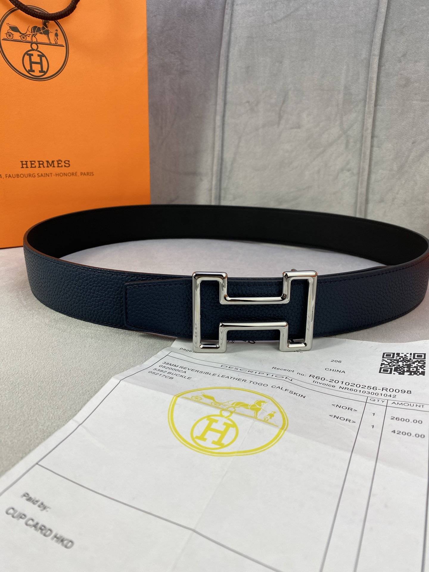  3.8宽 Hermès (爱马仕) 专柜同款  精品不锈钢圆形钢扣 双面用腰带  双面头层原版皮 原版