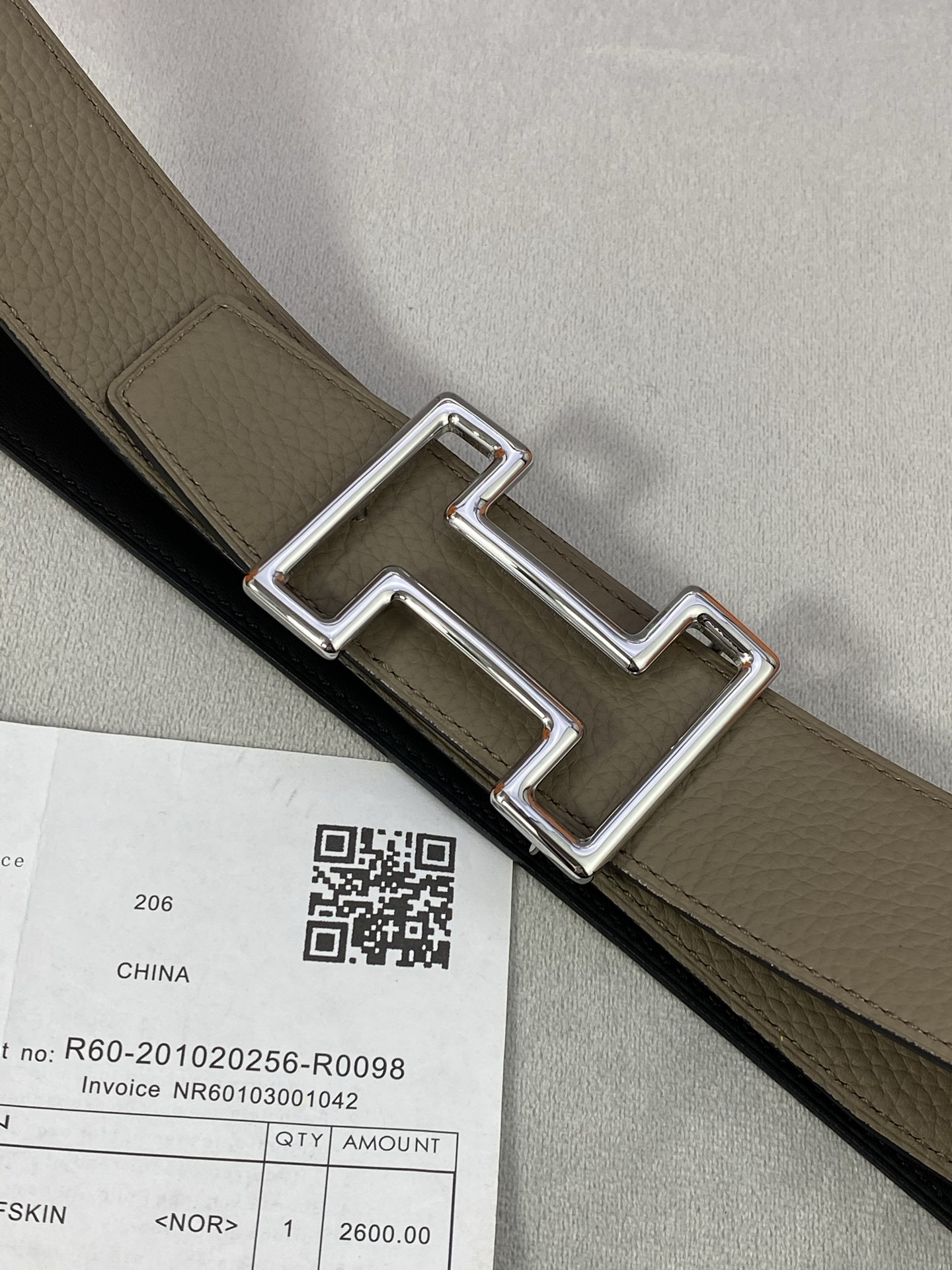  3.8宽 Hermès (爱马仕) 专柜同款  精品不锈钢圆形钢扣 双面用腰带  双面头层原版皮 原版