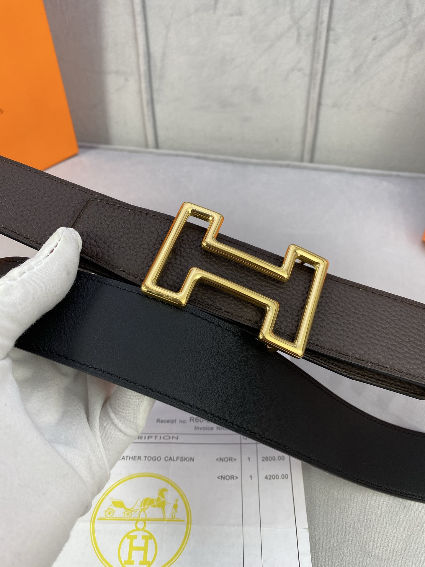  3.8宽 Hermès (爱马仕) 专柜同款  精品不锈钢圆形钢扣 双面用腰带  双面头层原版皮 原版