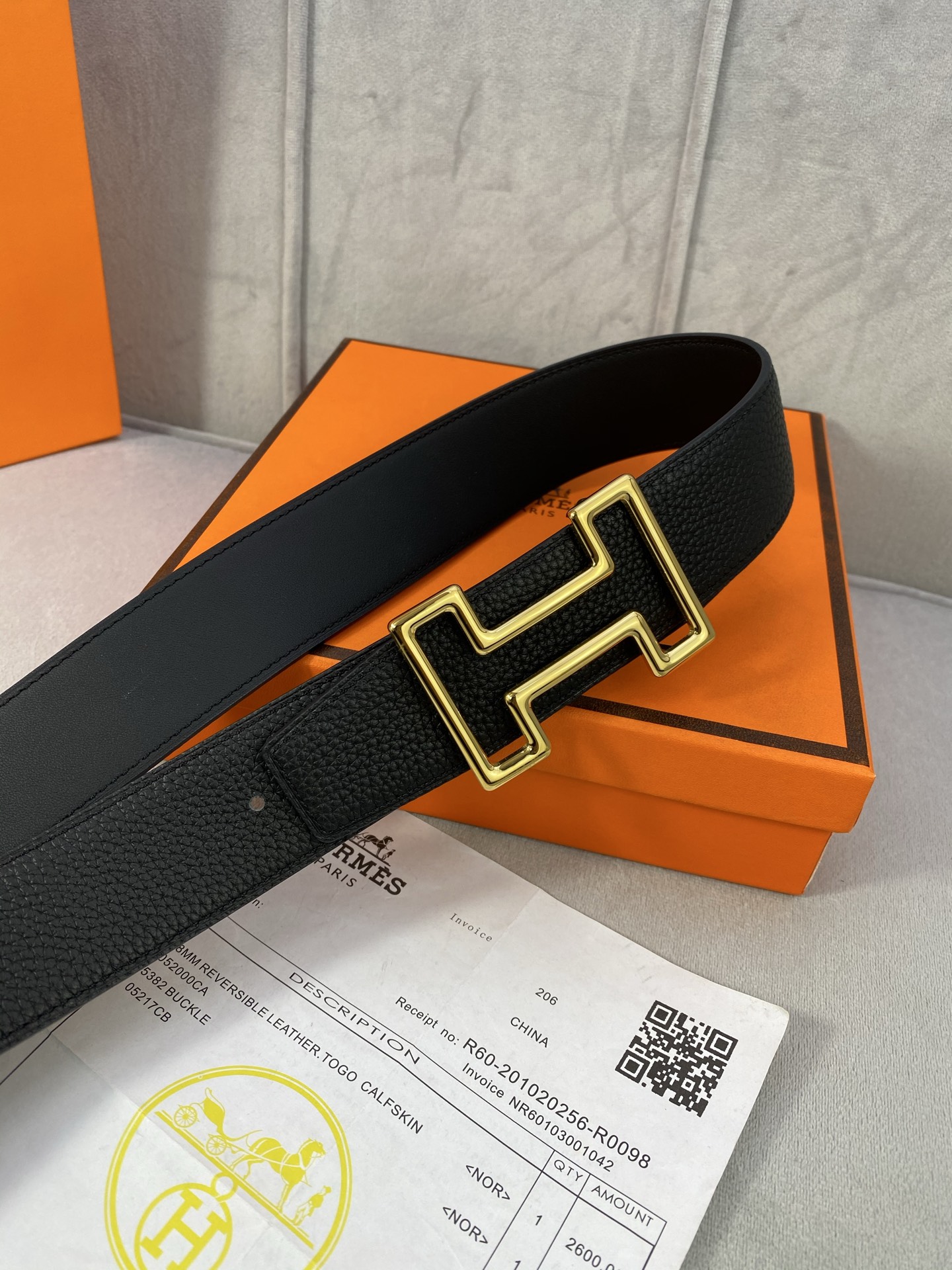  3.8宽 Hermès (爱马仕) 专柜同款  精品不锈钢圆形钢扣 双面用腰带  双面头层原版皮 原版