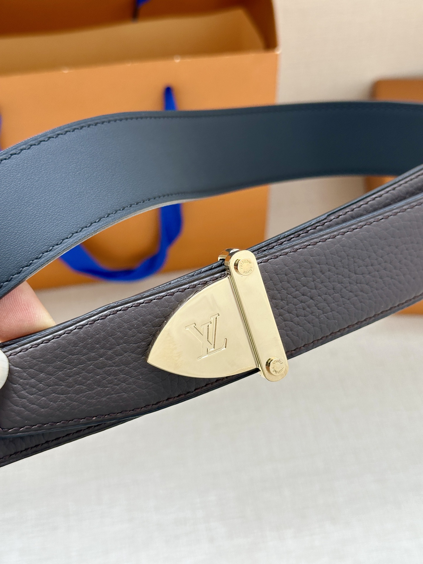 LV Style Men's Belts Lookbook Reference image 2