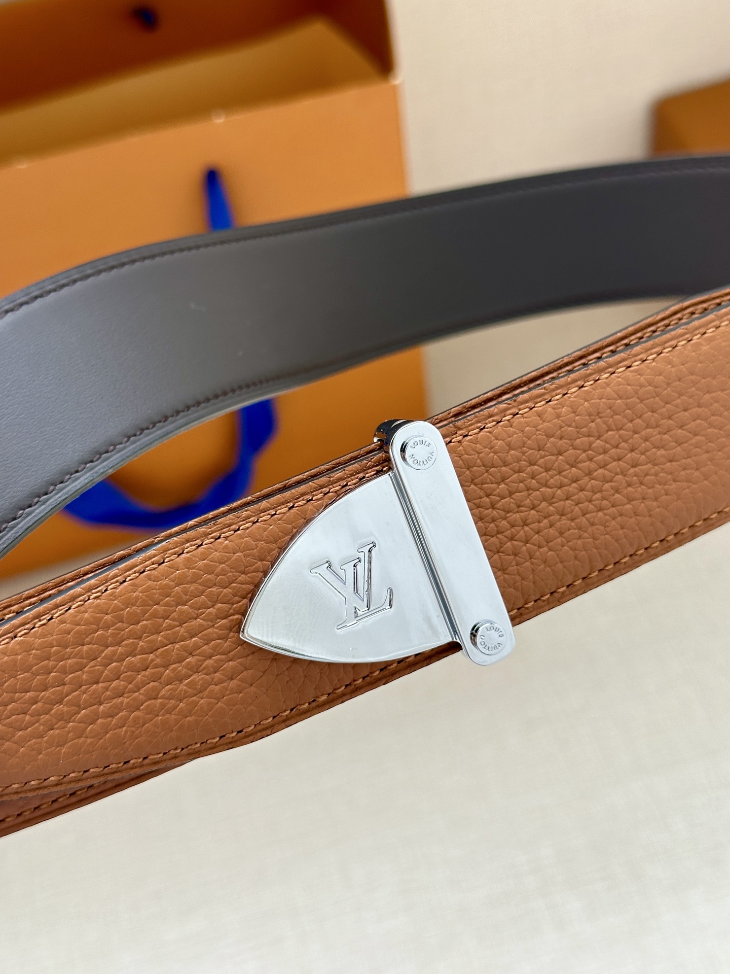 LV Style Men's Belts Lookbook Reference image 2