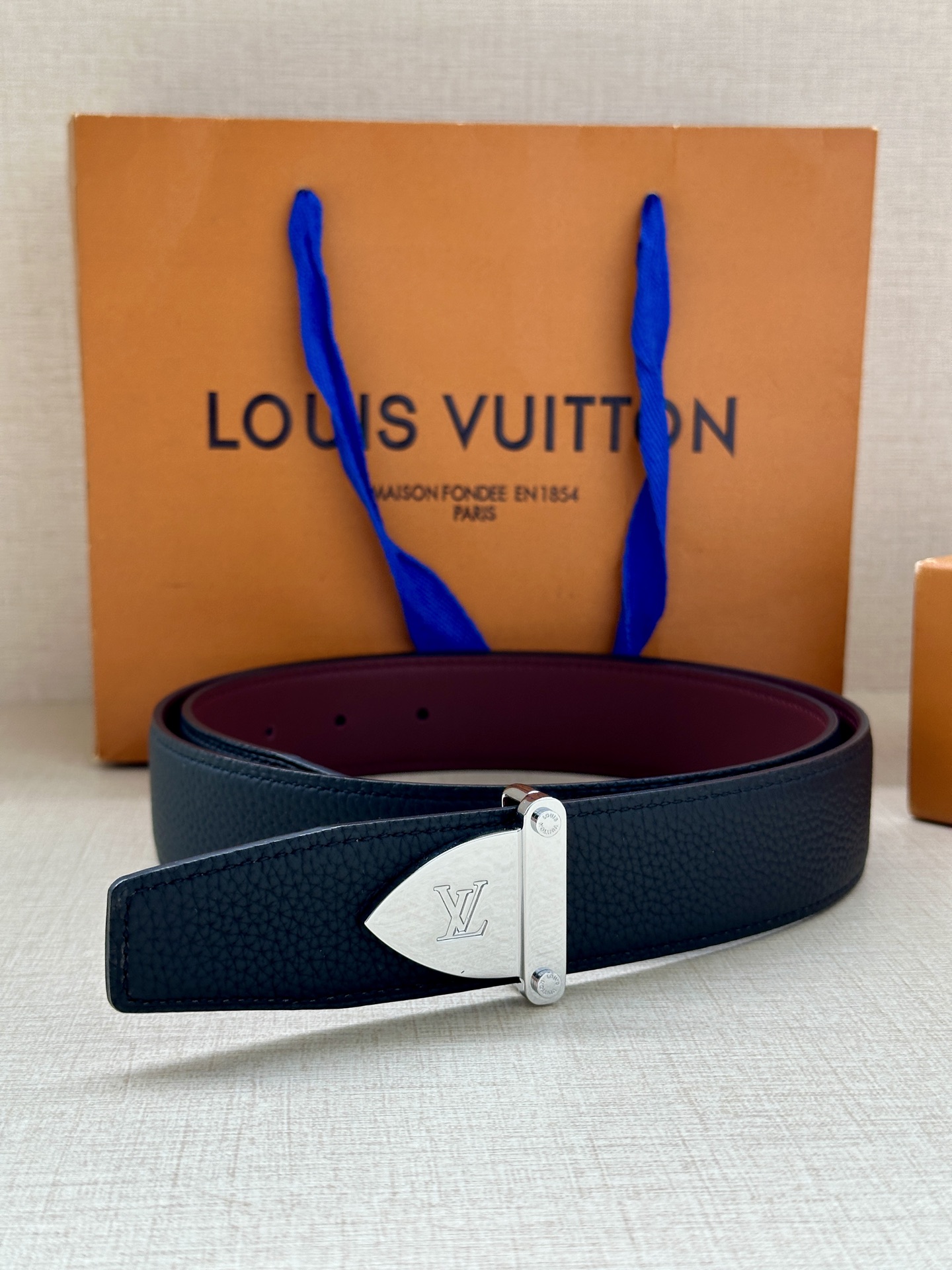 LV Style Men's Belts Lookbook Reference image 2