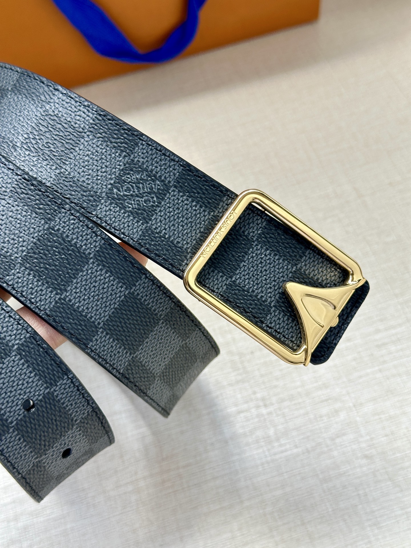 Louis Vuitton Initiales Monogram Eclipse Canvas Belt 3.4'' - Elegant Design 4 i1757939059488 4839 0 2