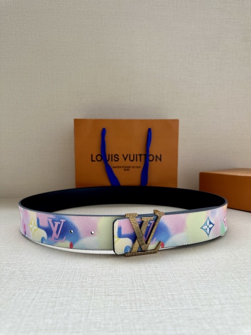 Louis Vuitton Initiales Damier Stripes Reversible Belt - Stylish & Versatile 1 Louis Vuitton Initiales Damier Stripes Reversible Belt - Stylish & Versatile