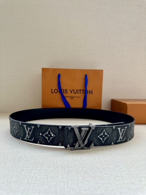 Louis Vuitton Optic Reversible Belt 4.0 cm - Stylish & Versatile Accessory 1 Louis Vuitton Optic Reversible Belt 4.0 cm - Stylish & Versatile Accessory