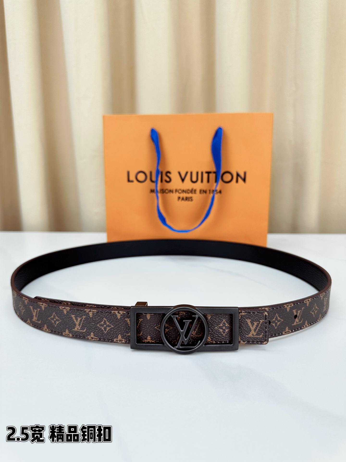 LV Style Leather Women's Belts Lookbook Reference image 1